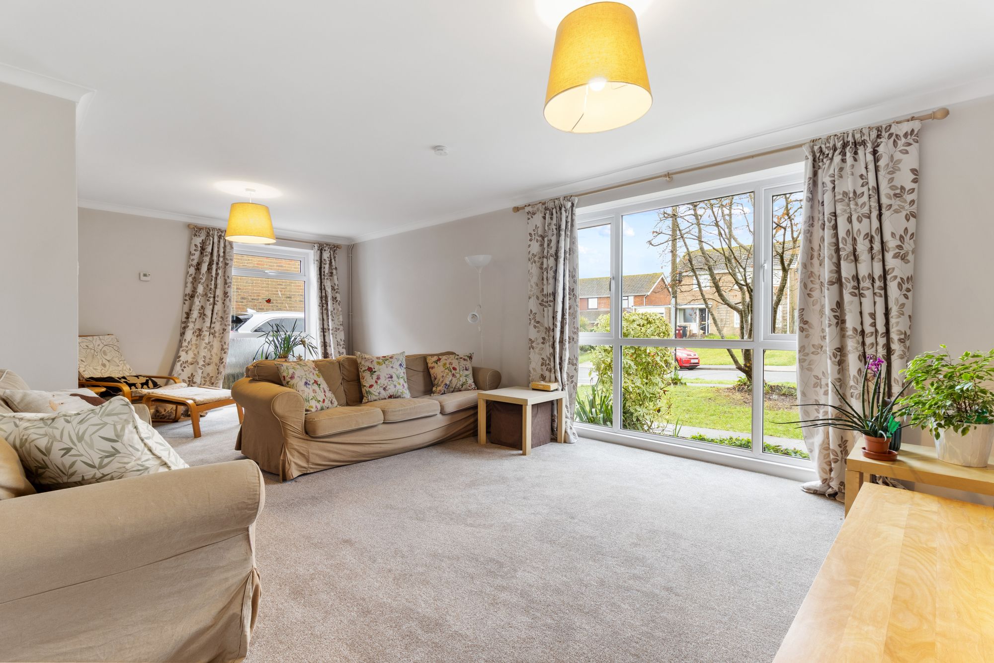 4 bed detached house for sale in Worcester Road, Chichester, PO19  - Property Image 2