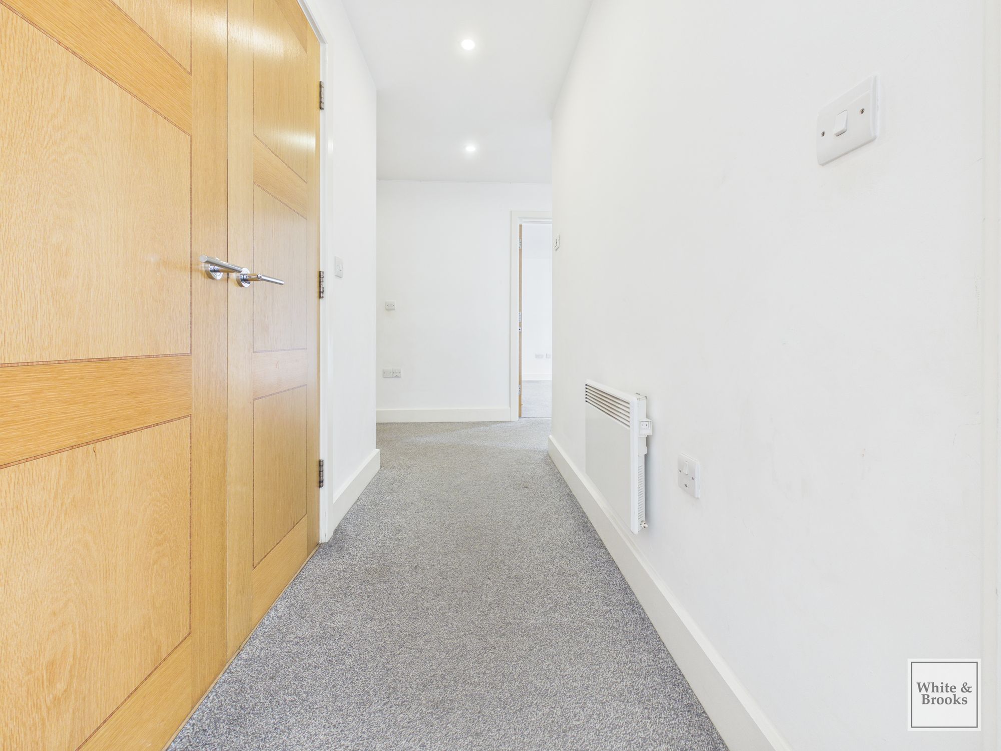 2 bed apartment for sale in St. Agnes Place, Chichester, PO19  - Property Image 10