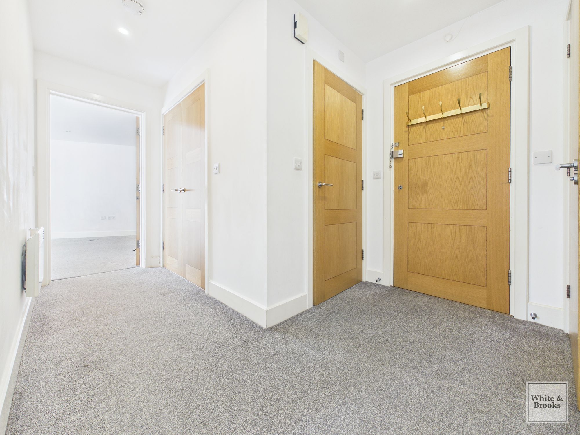 2 bed apartment for sale in St. Agnes Place, Chichester, PO19  - Property Image 11