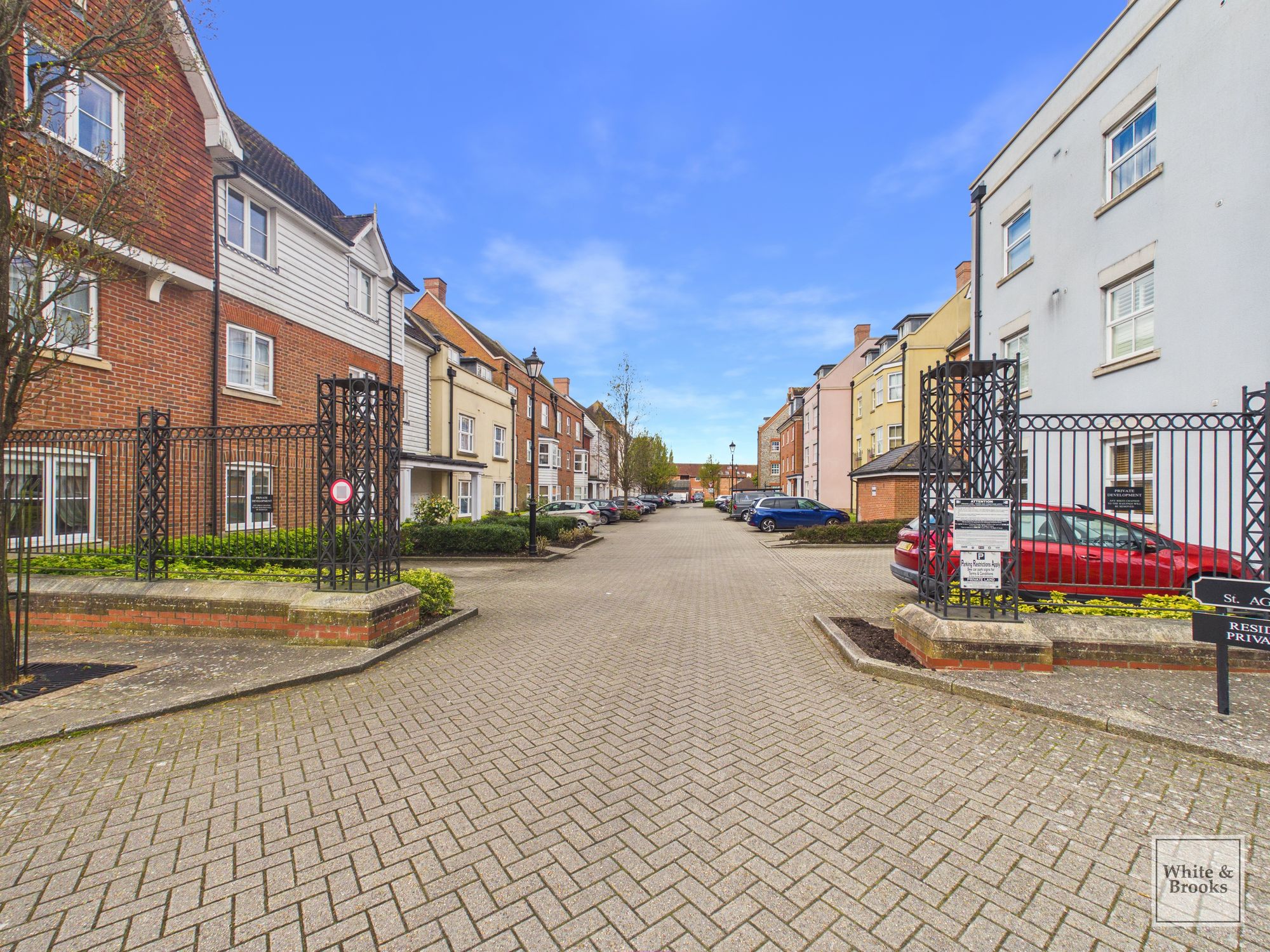 2 bed apartment for sale in St. Agnes Place, Chichester, PO19 12