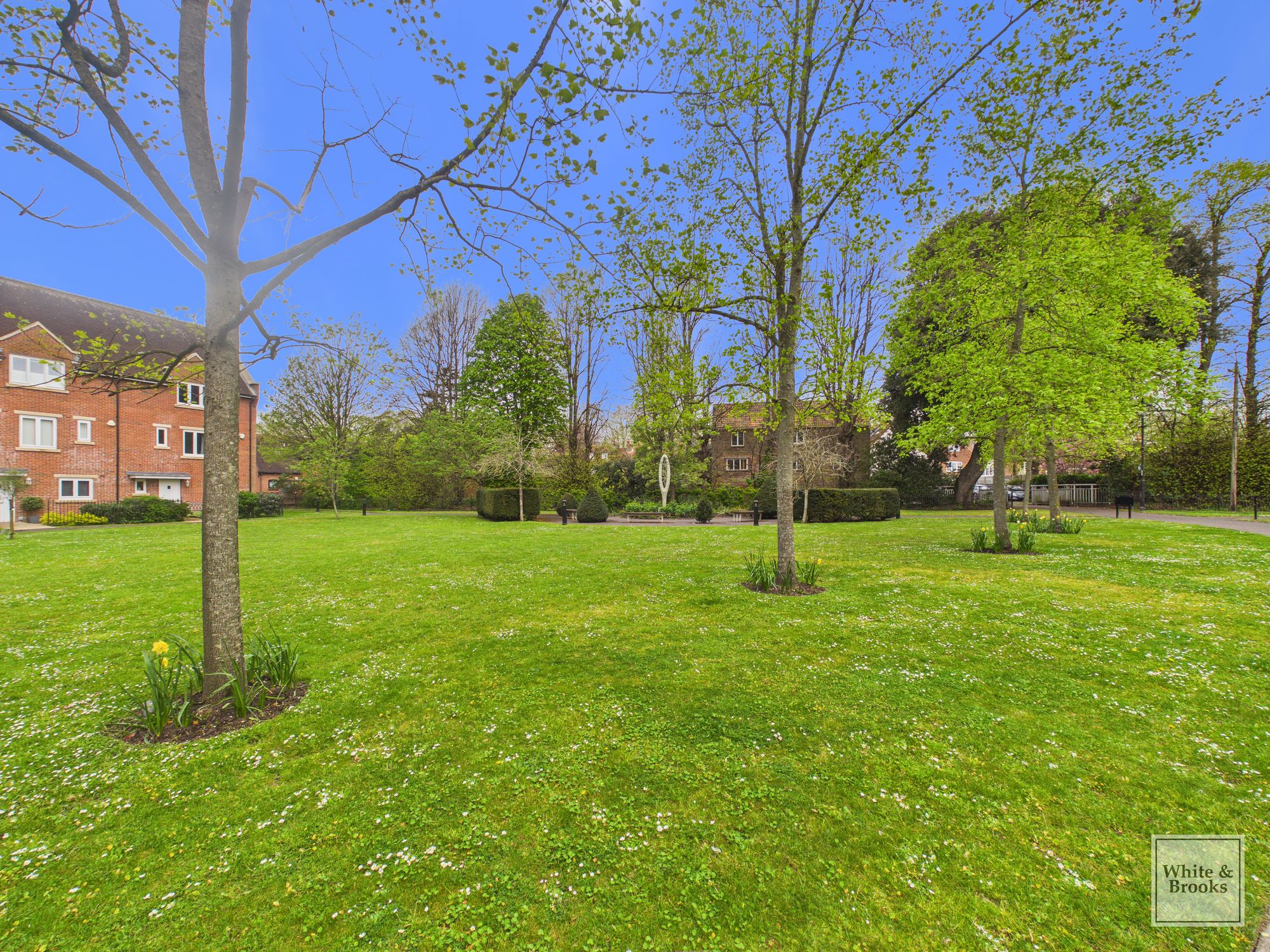 2 bed apartment for sale in St. Agnes Place, Chichester, PO19  - Property Image 15