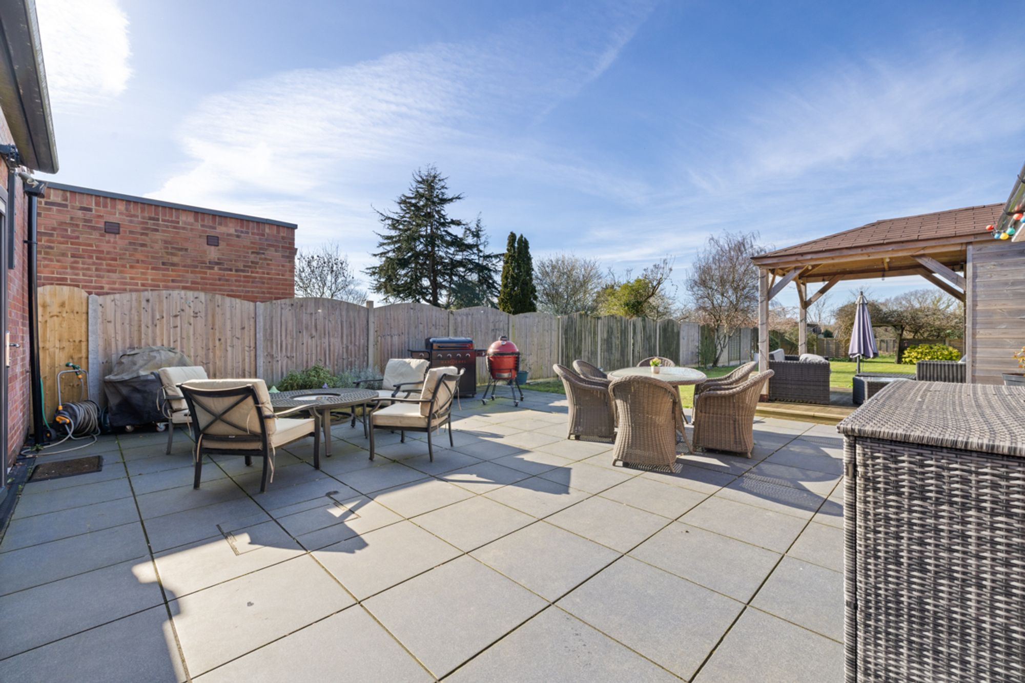 4 bed house for sale in Vinnetrow Road, Runcton, PO20  - Property Image 24