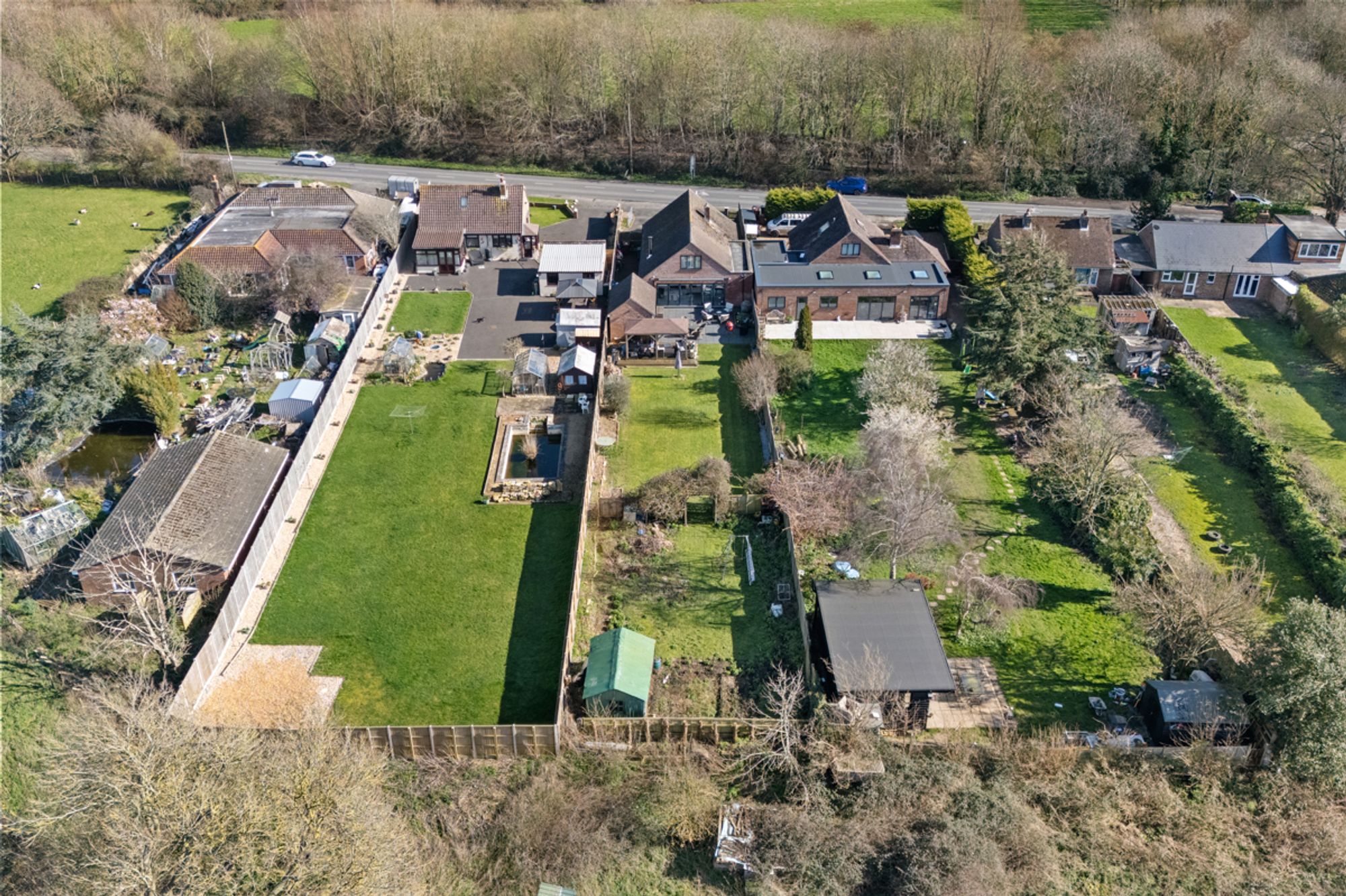 4 bed house for sale in Vinnetrow Road, Runcton, PO20  - Property Image 27