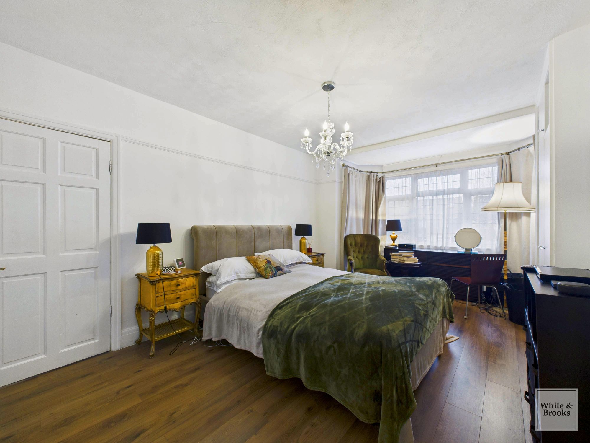 3 bed semi-detached house for sale in Hawthorn Road, Bognor Regis, PO21  - Property Image 4