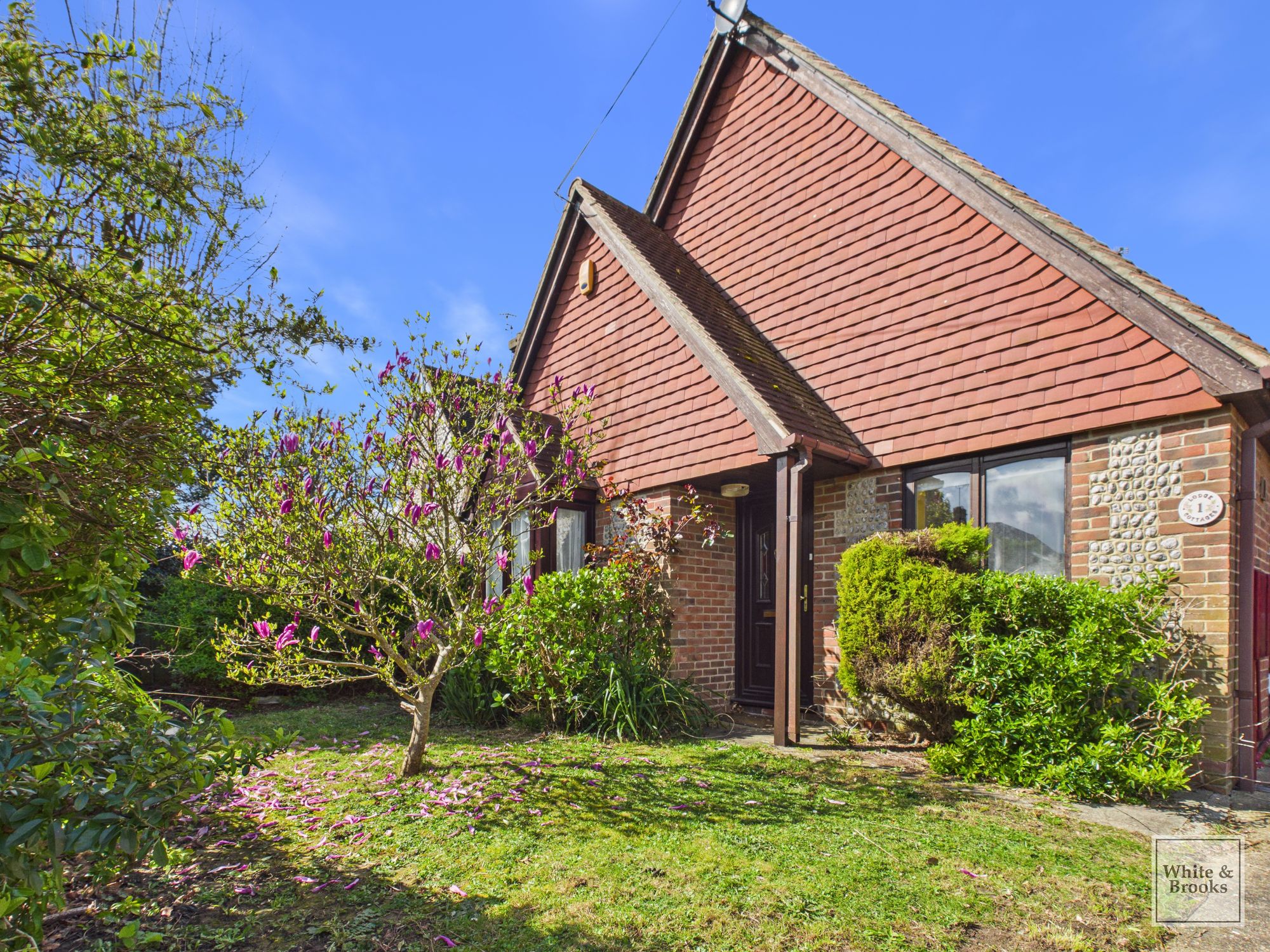 2 bed detached bungalow for sale in Town Cross Avenue, Bognor Regis, PO21 17