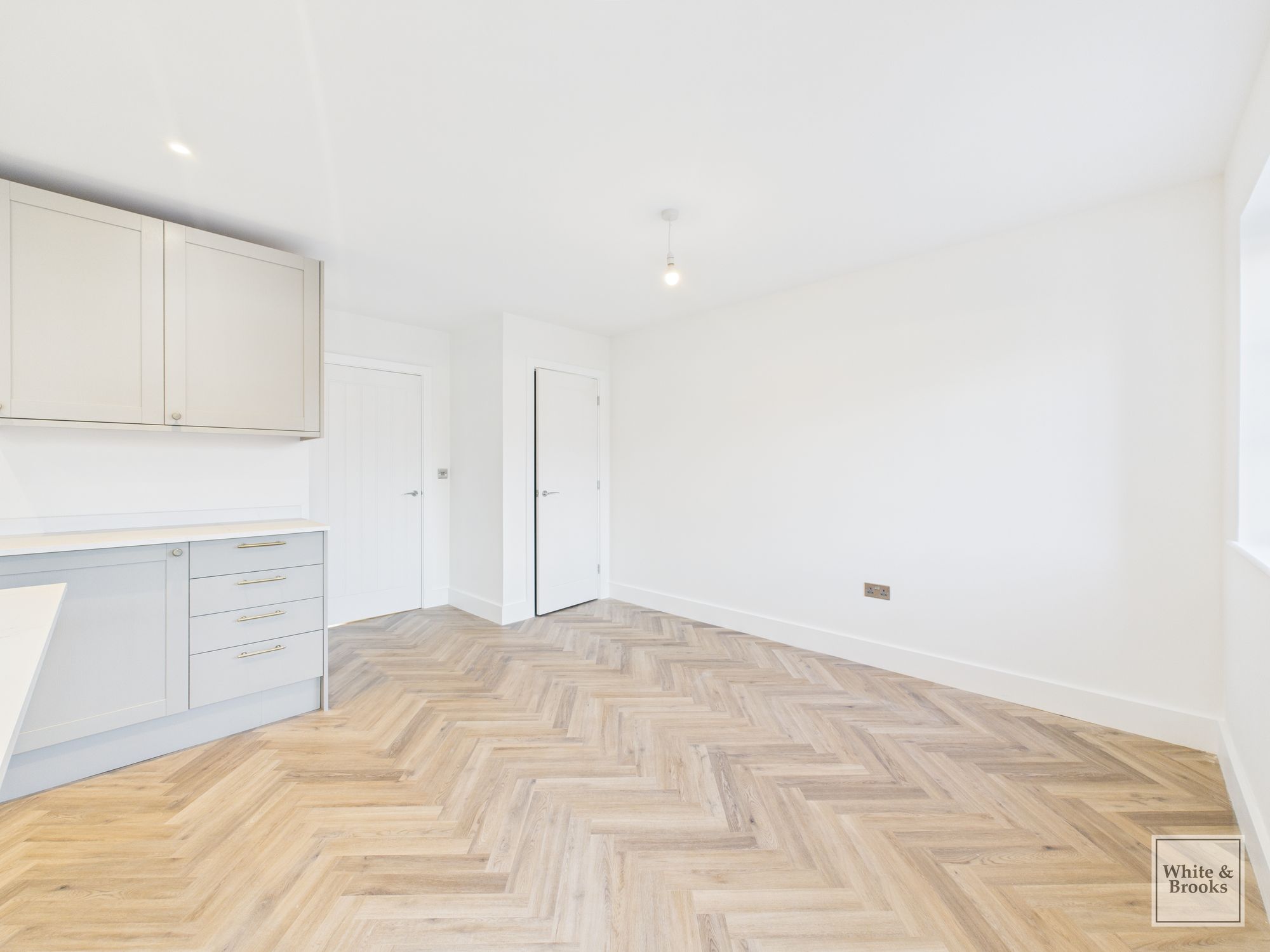 3 bed semi-detached house for sale in Foxlease, Hook Lane, Aldingbourne, PO20  - Property Image 10