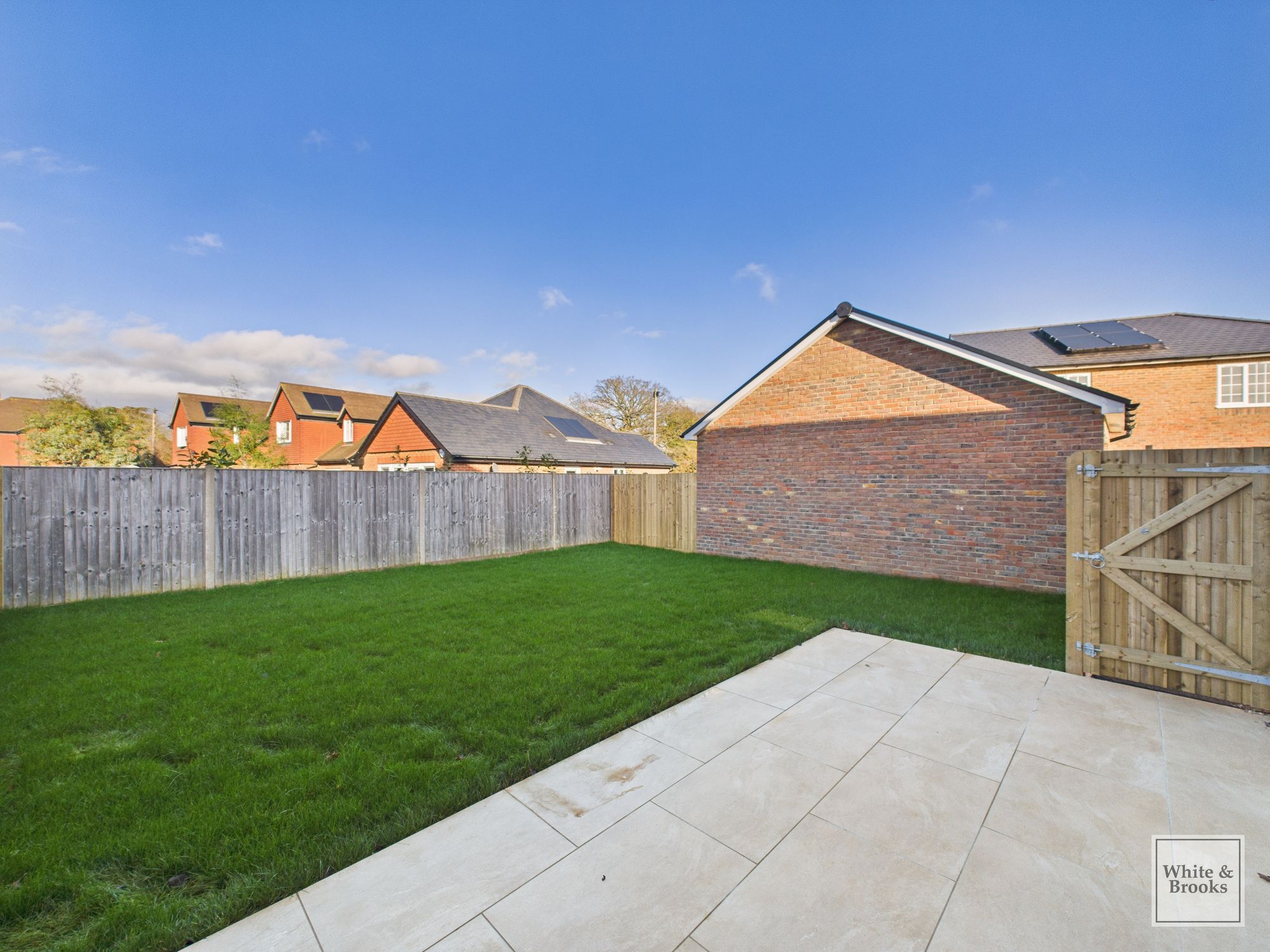 3 bed semi-detached house for sale in Foxlease, Hook Lane, Aldingbourne, PO20  - Property Image 16