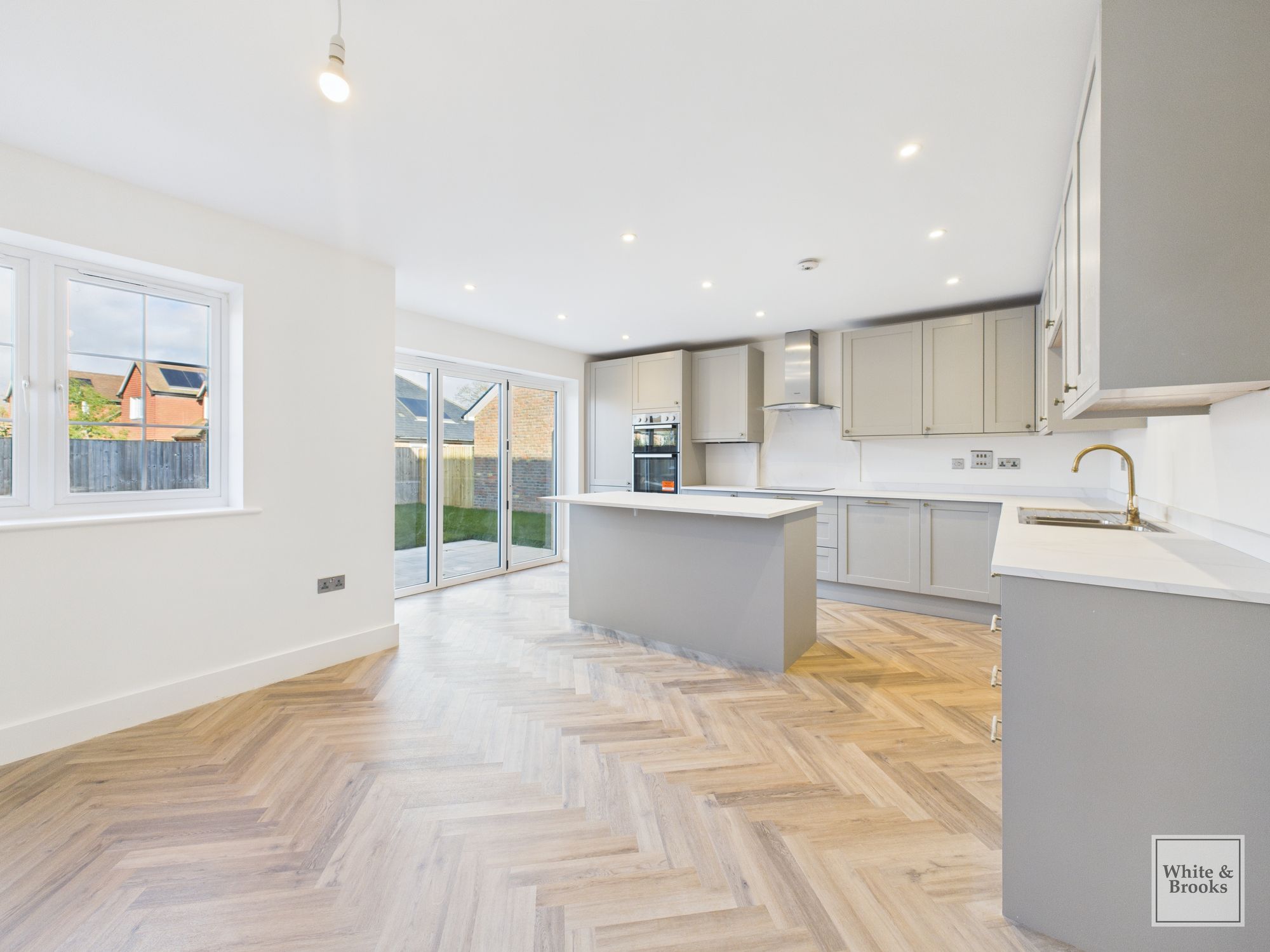 3 bed semi-detached house for sale in Foxlease, Hook Lane, Aldingbourne, PO20  - Property Image 5