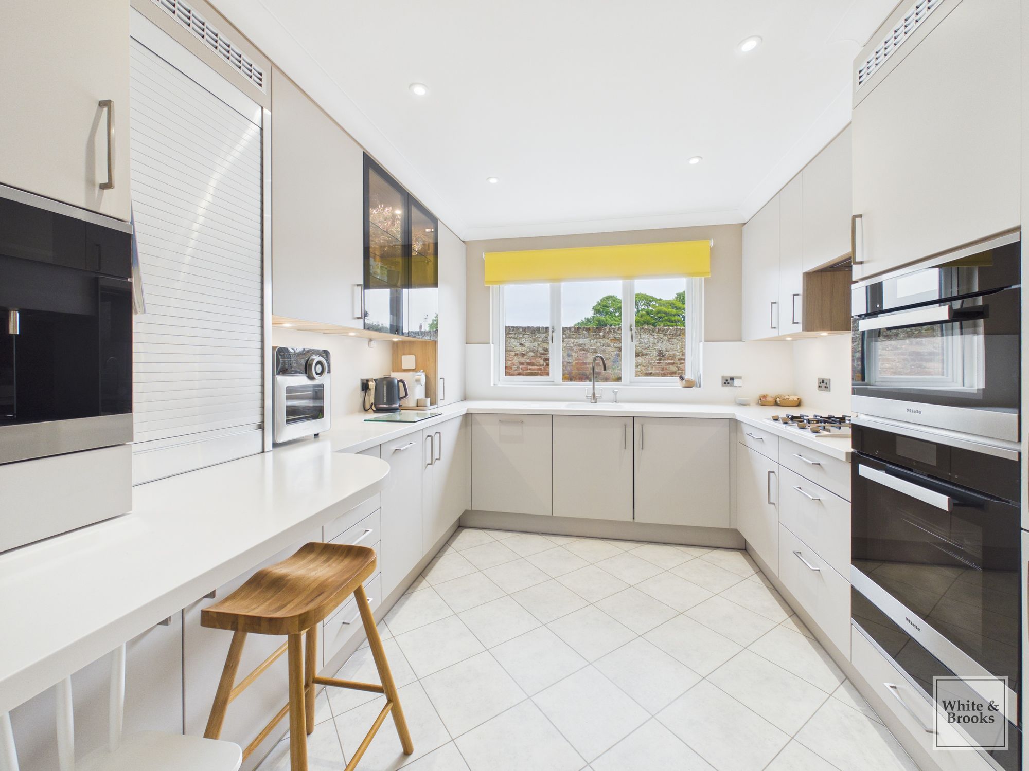 3 bed flat for sale in Craigweil Manor, Aldwick, PO21 8