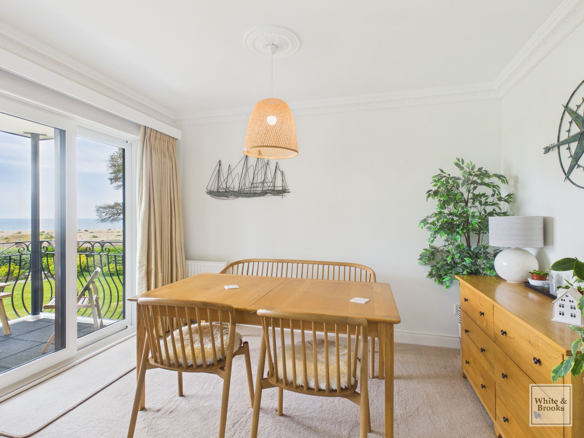 3 bed flat for sale in Craigweil Manor, Aldwick, PO21  - Property Image 8