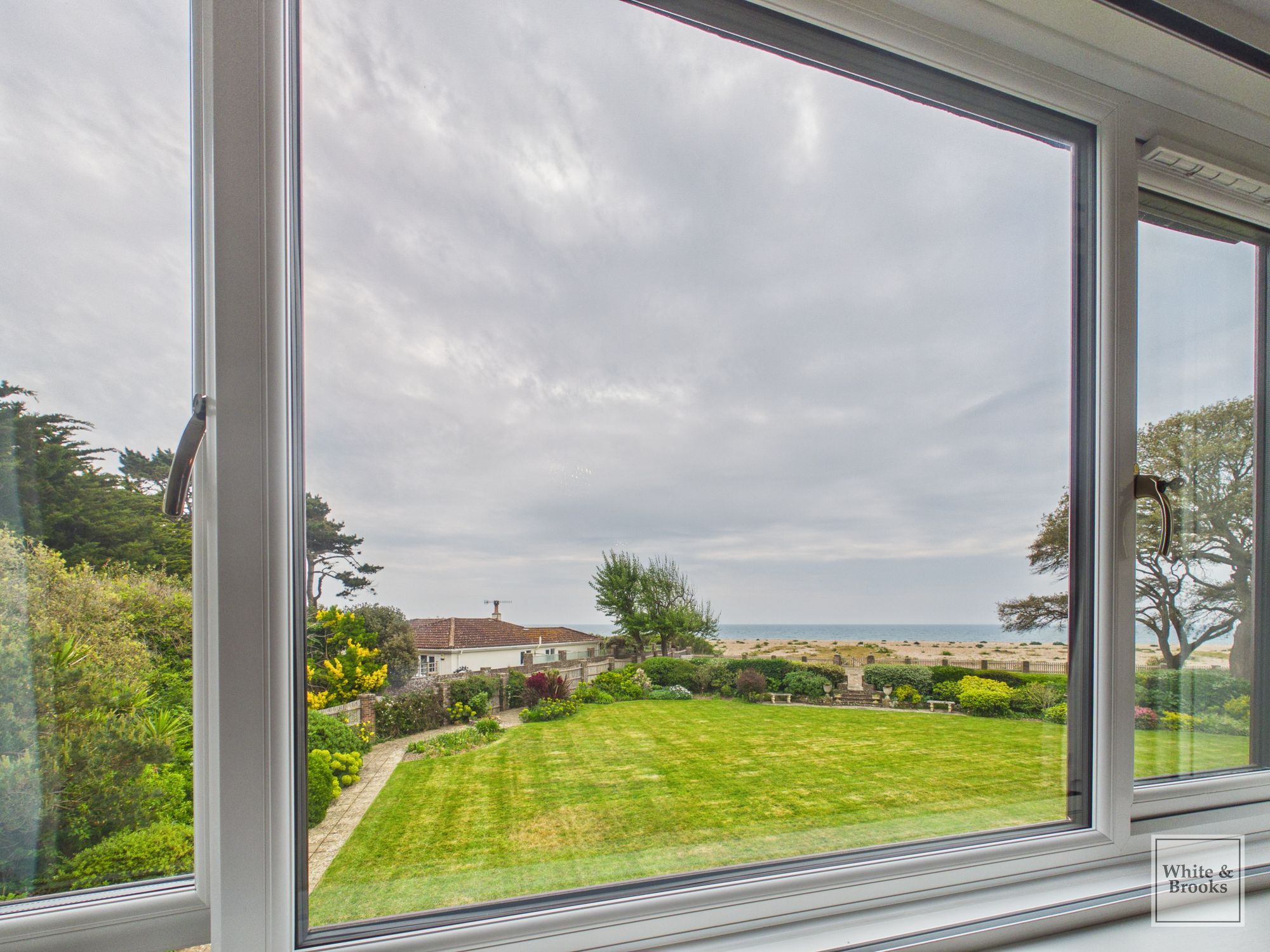 3 bed flat for sale in Craigweil Manor, Aldwick, PO21  - Property Image 24