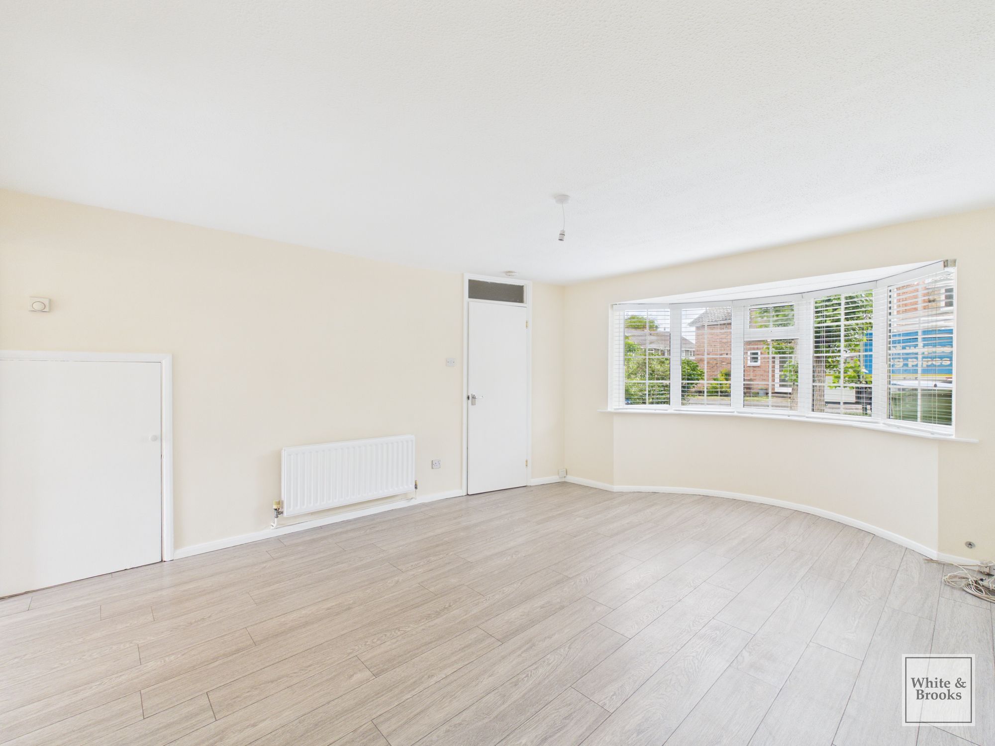 3 bed mid-terraced house for sale in Woodside, Barnham, PO22  - Property Image 2