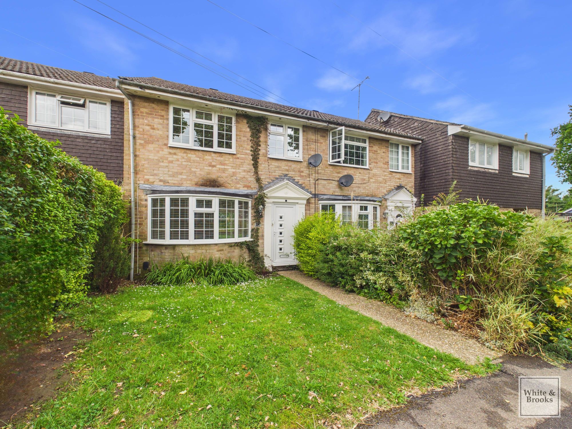 This beautifully presented three-bedroom terraced house offers a modern and spacious living environment, ideal for families and professionals alike.