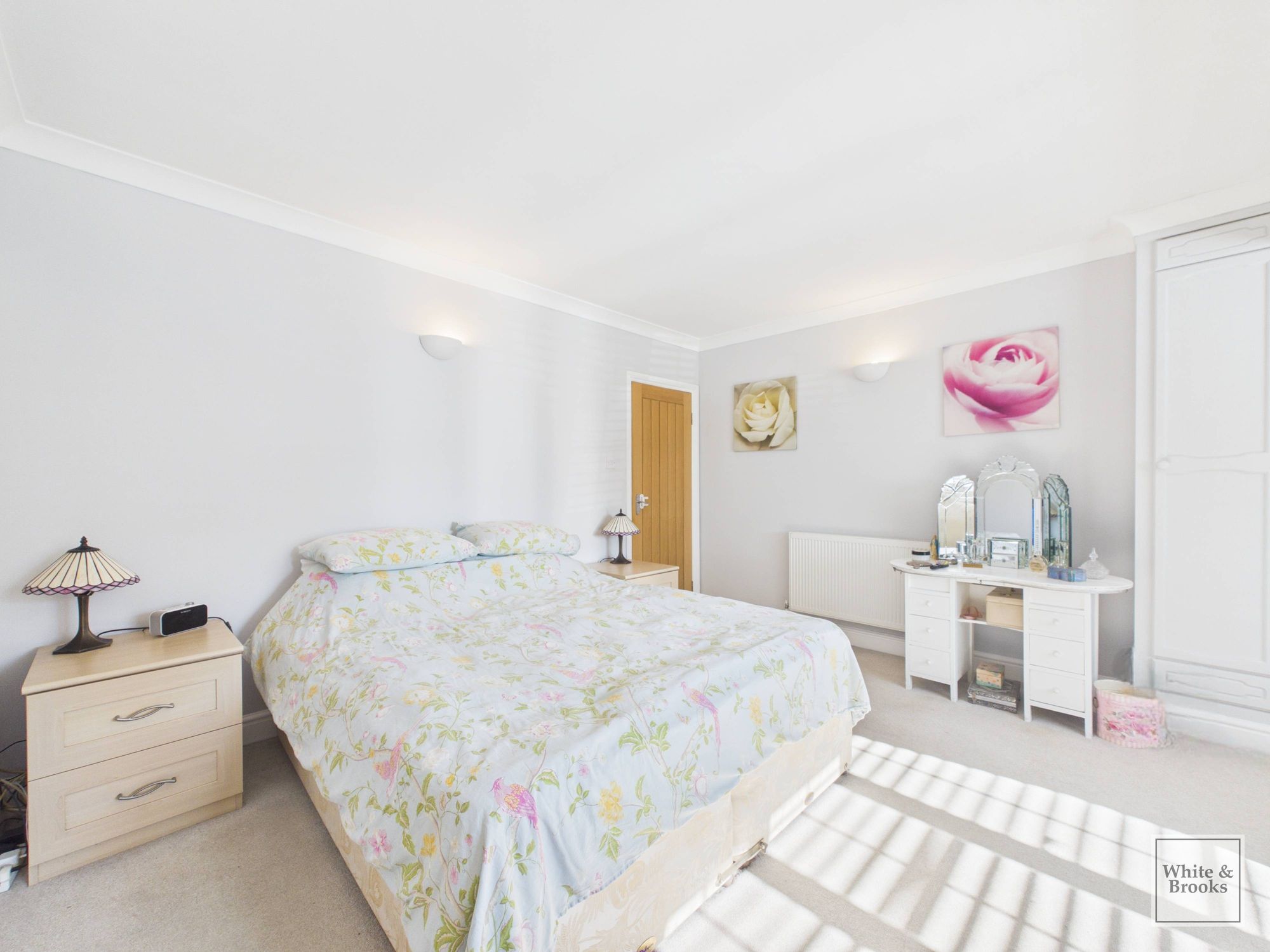 4 bed chalet for sale in Lidsey Road, Woodgate, PO20  - Property Image 5