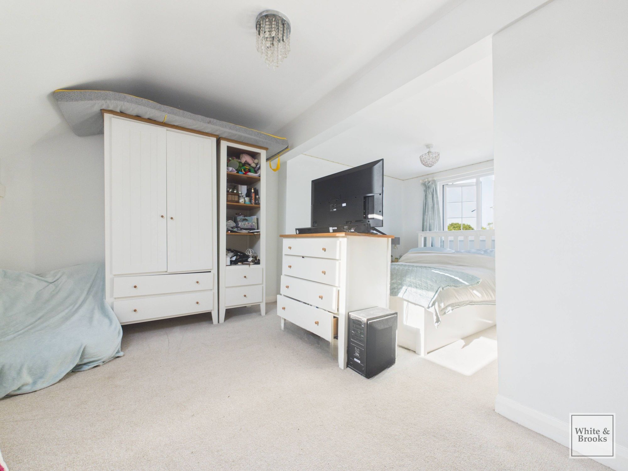 4 bed chalet for sale in Lidsey Road, Woodgate, PO20 14