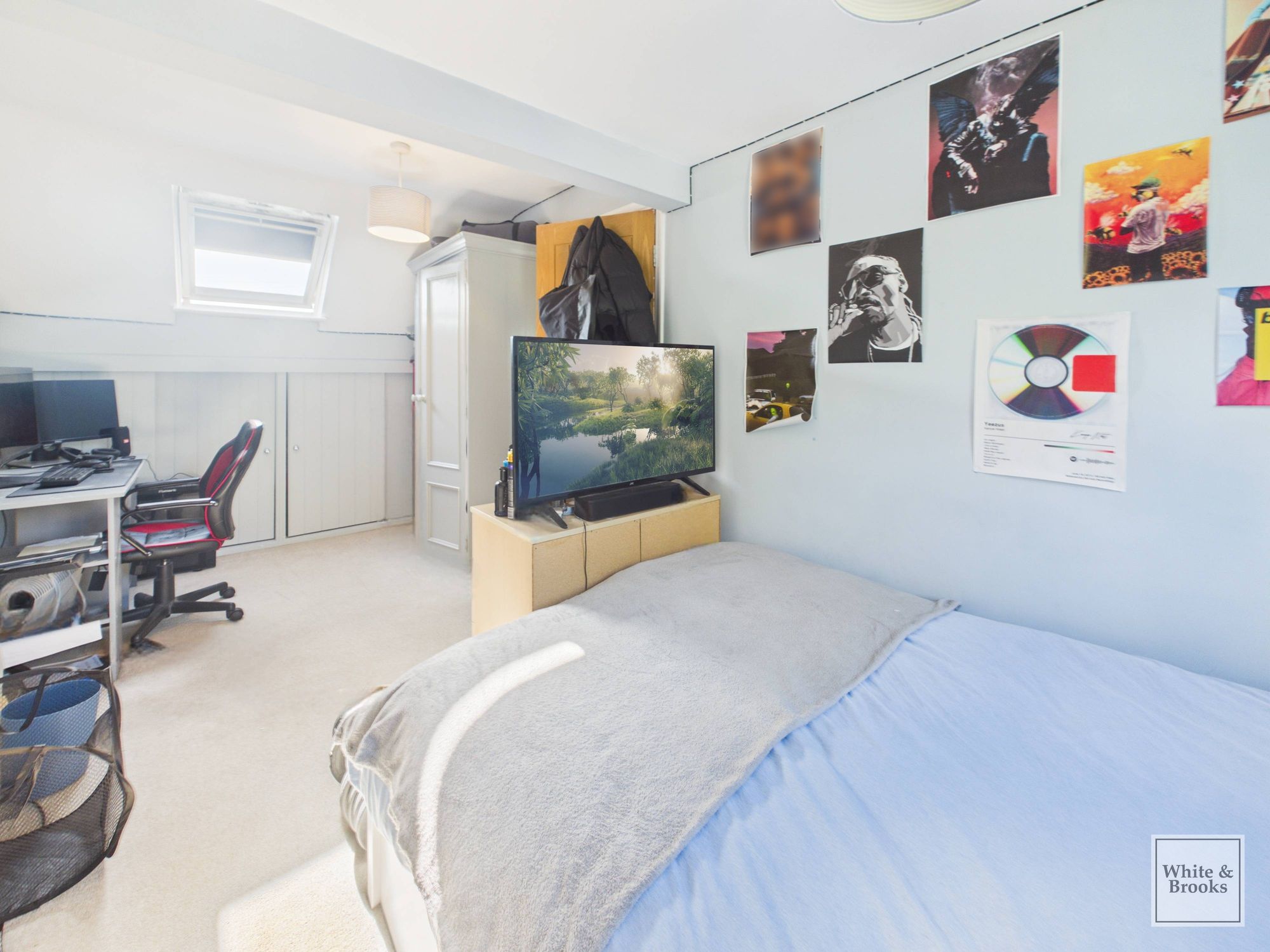 4 bed chalet for sale in Lidsey Road, Woodgate, PO20 6
