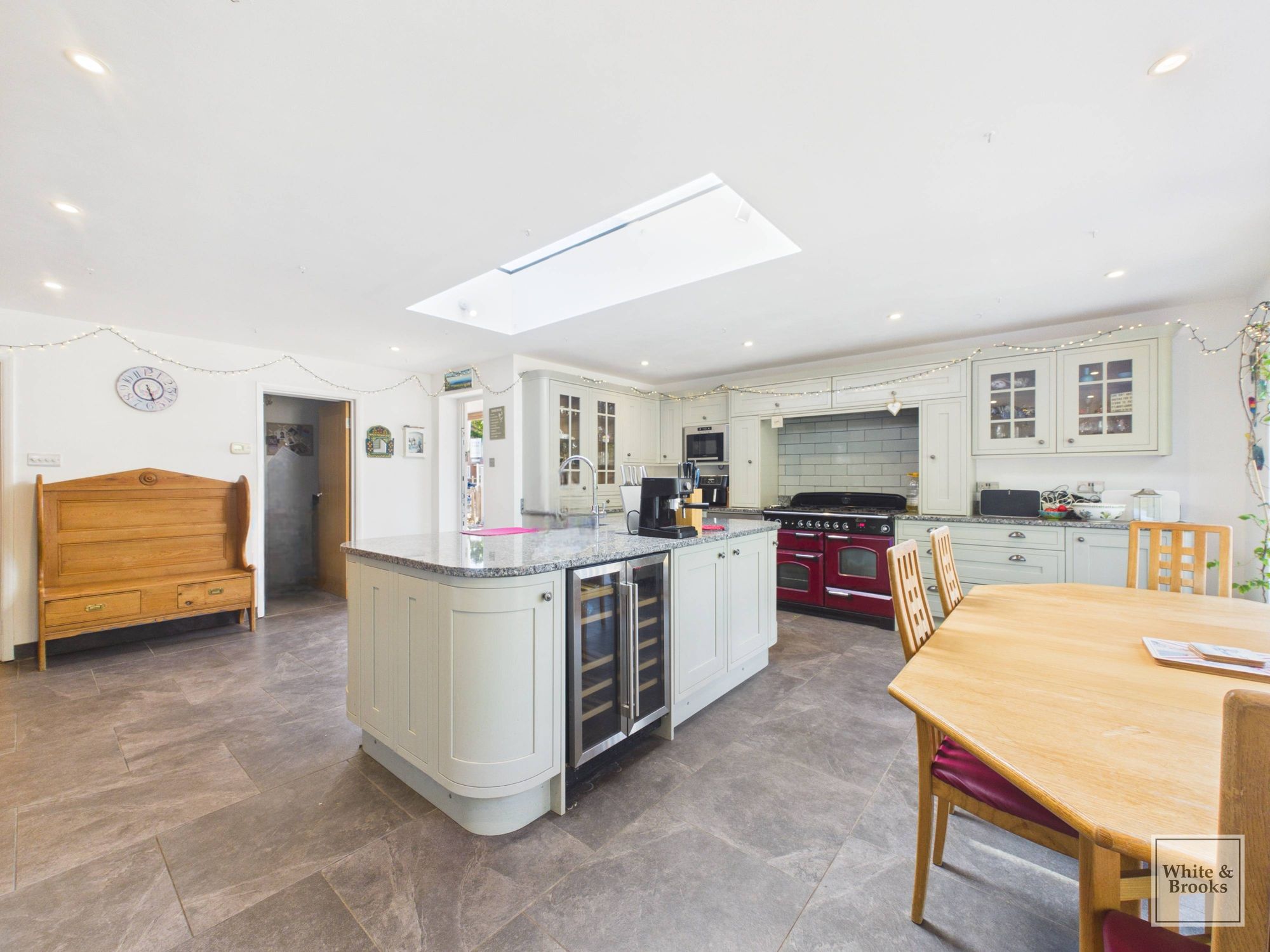 4 bed chalet for sale in Lidsey Road, Woodgate, PO20  - Property Image 12