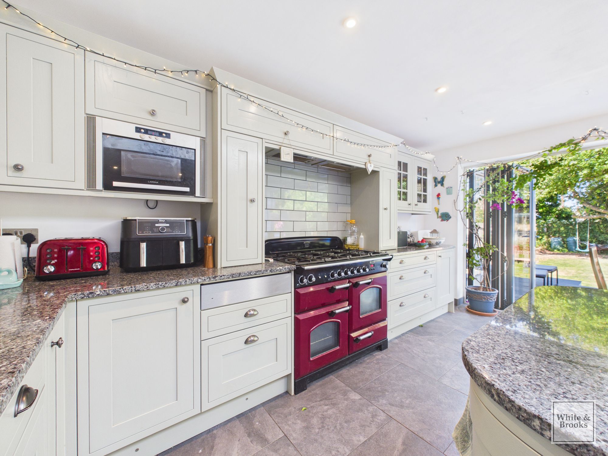 4 bed chalet for sale in Lidsey Road, Woodgate, PO20 20