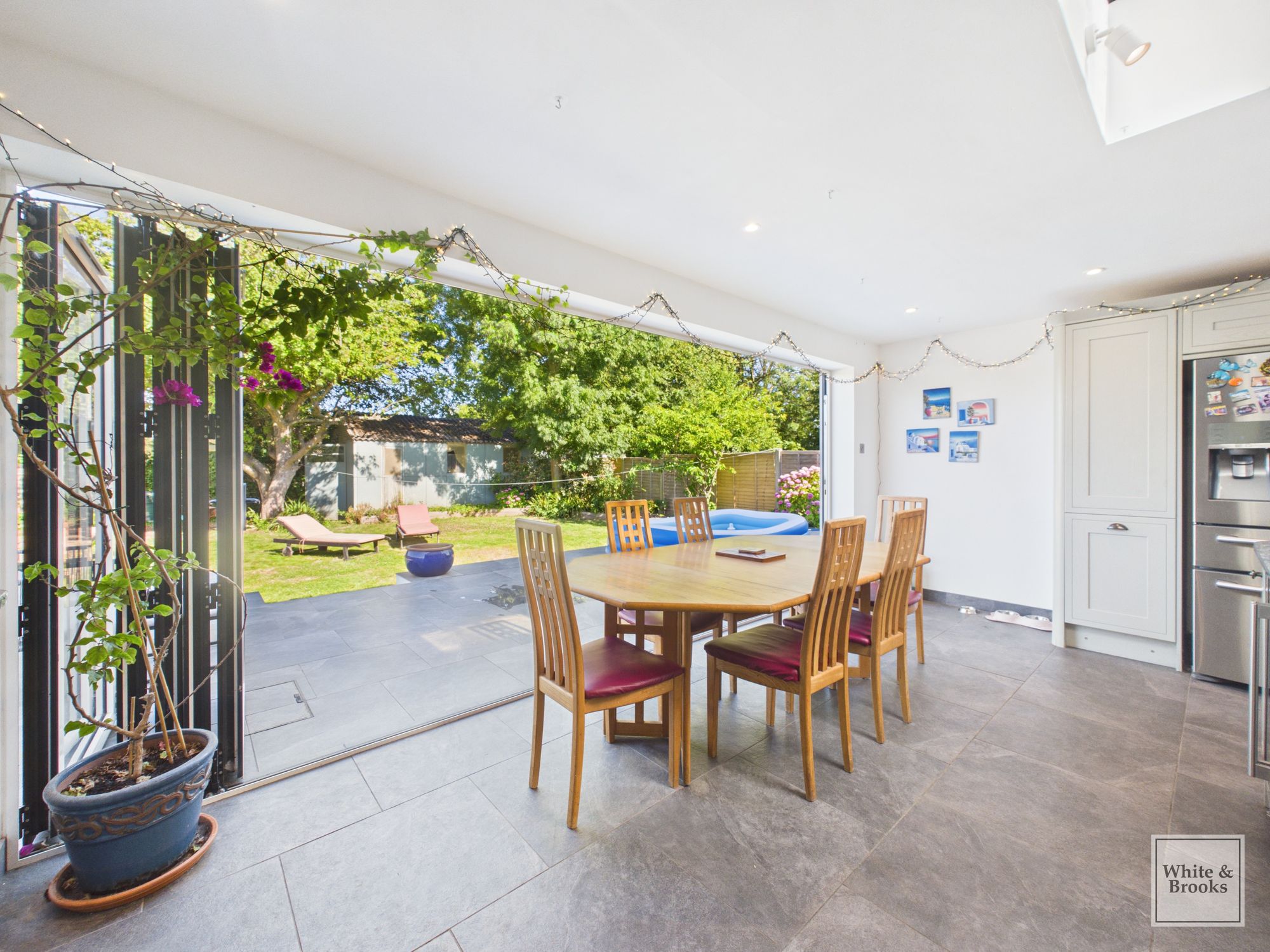 4 bed chalet for sale in Lidsey Road, Woodgate, PO20 8