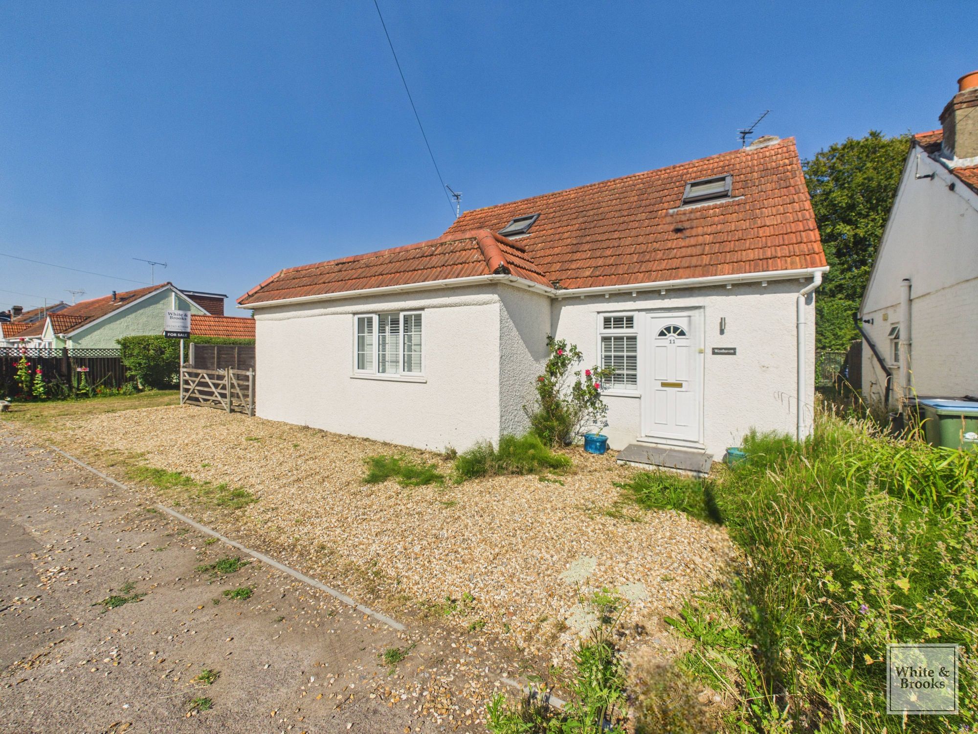 4 bed chalet for sale in Lidsey Road, Woodgate, PO20  - Property Image 30