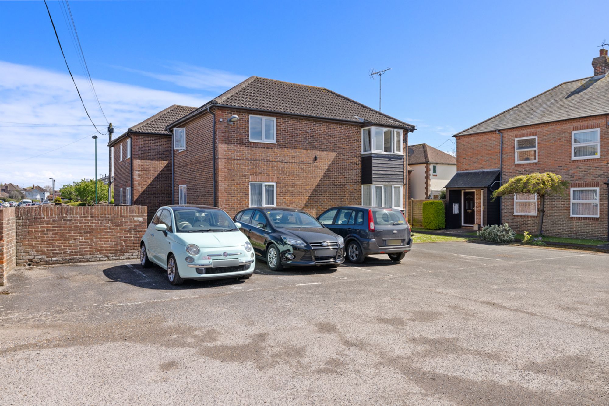 2 bed flat for sale in Neville Road, Woodacre Court, PO22  - Property Image 11