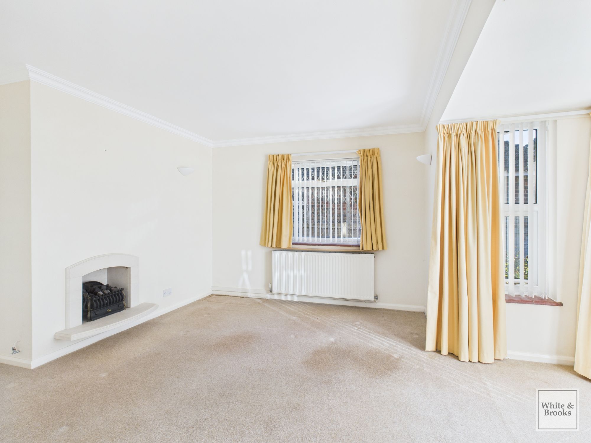 3 bed detached bungalow for sale in Highland Road, Chichester, PO19  - Property Image 3