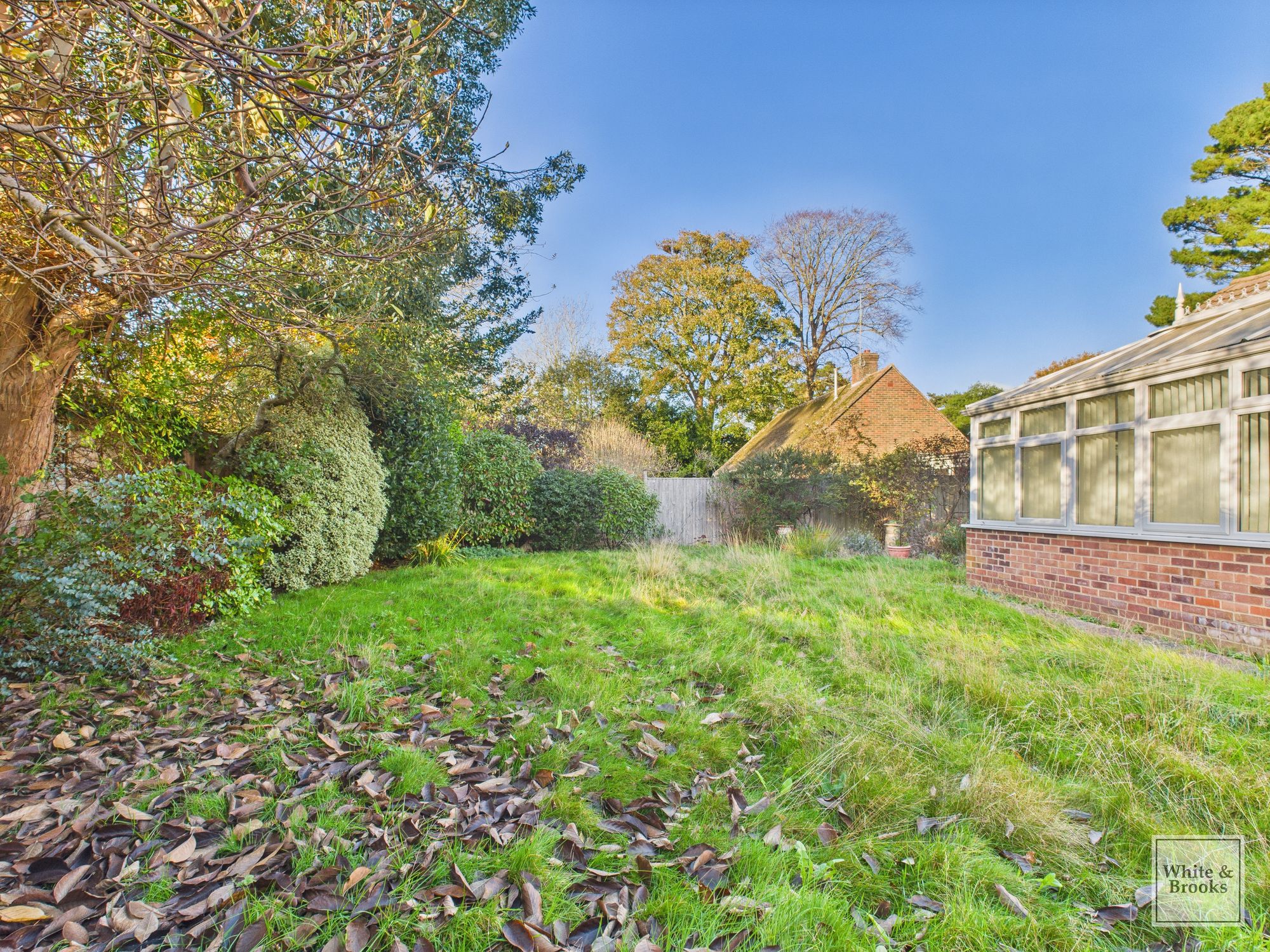 3 bed detached bungalow for sale in Highland Road, Chichester, PO19  - Property Image 17
