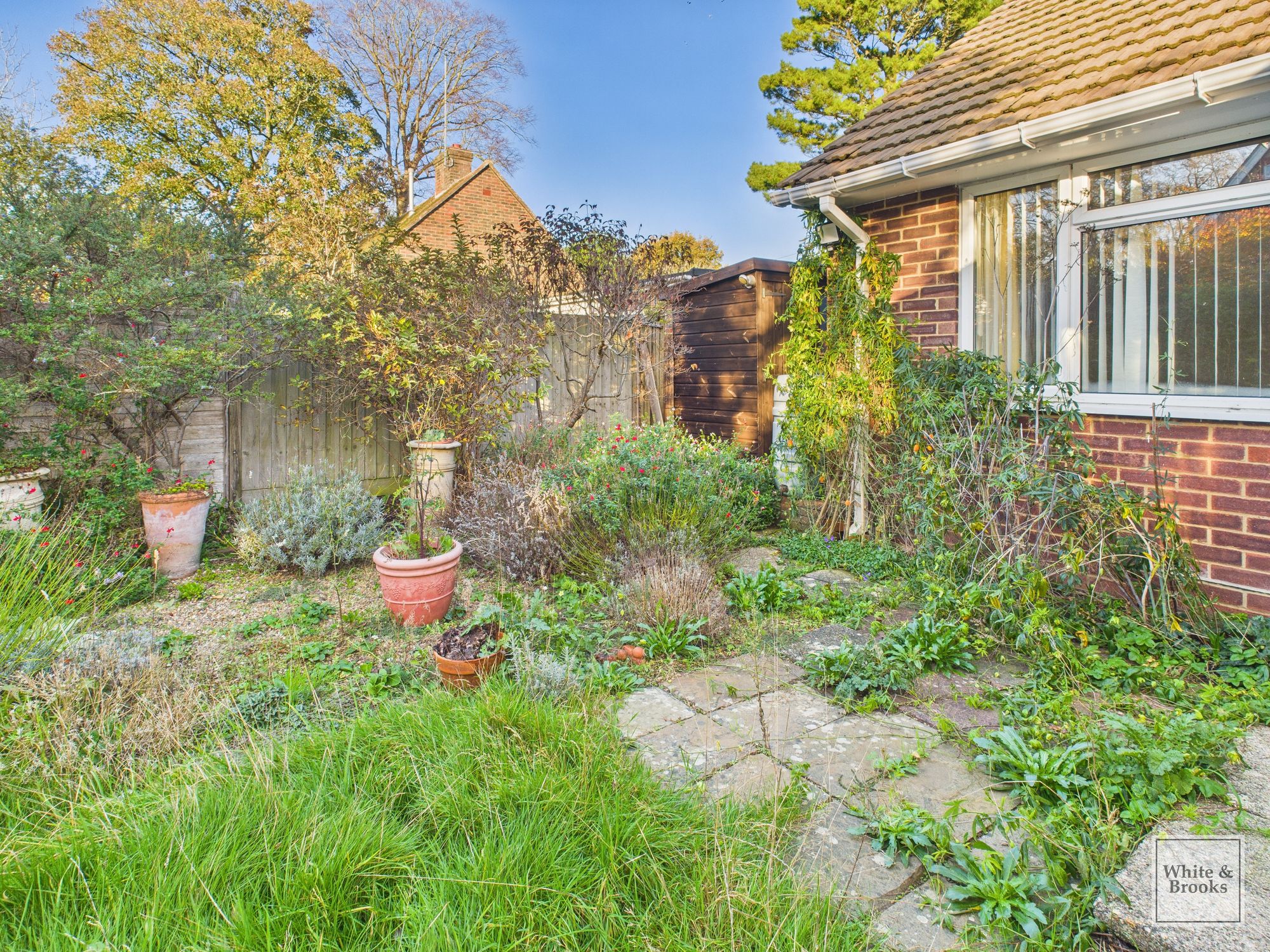 3 bed detached bungalow for sale in Highland Road, Chichester, PO19 17