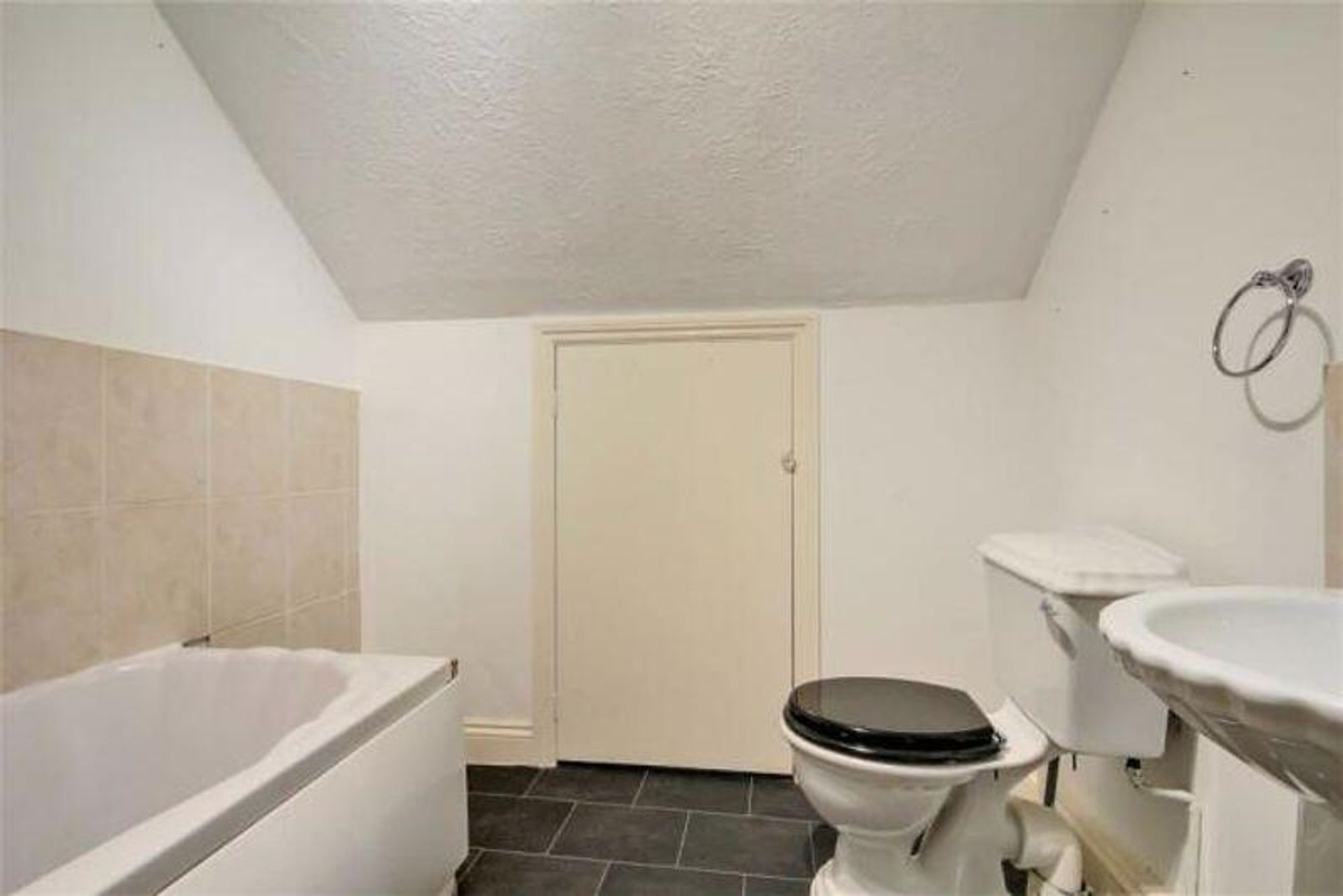 2 bed flat for sale in West Avenue, Worthing, BN11  - Property Image 7