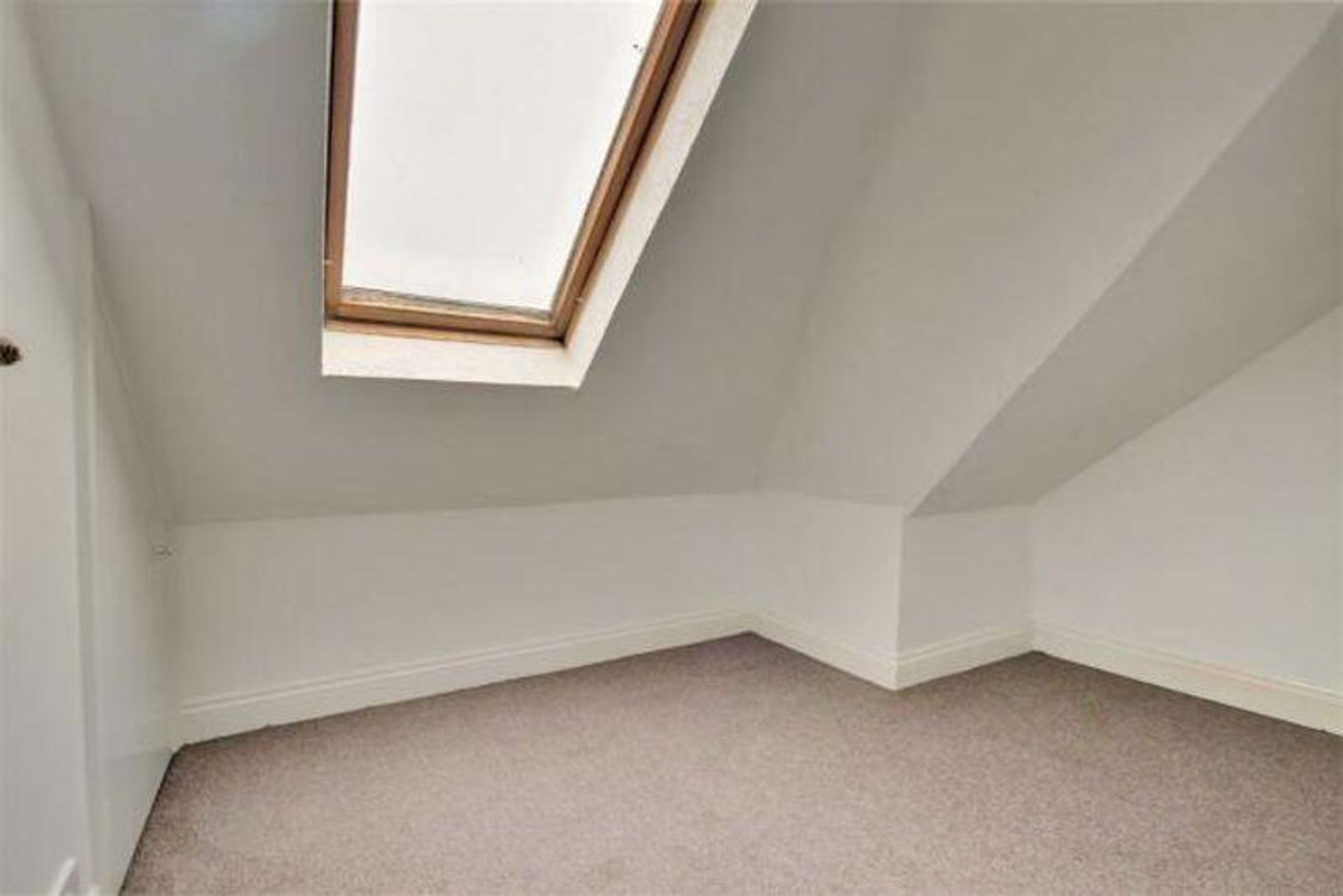 2 bed flat for sale in West Avenue, Worthing, BN11 5