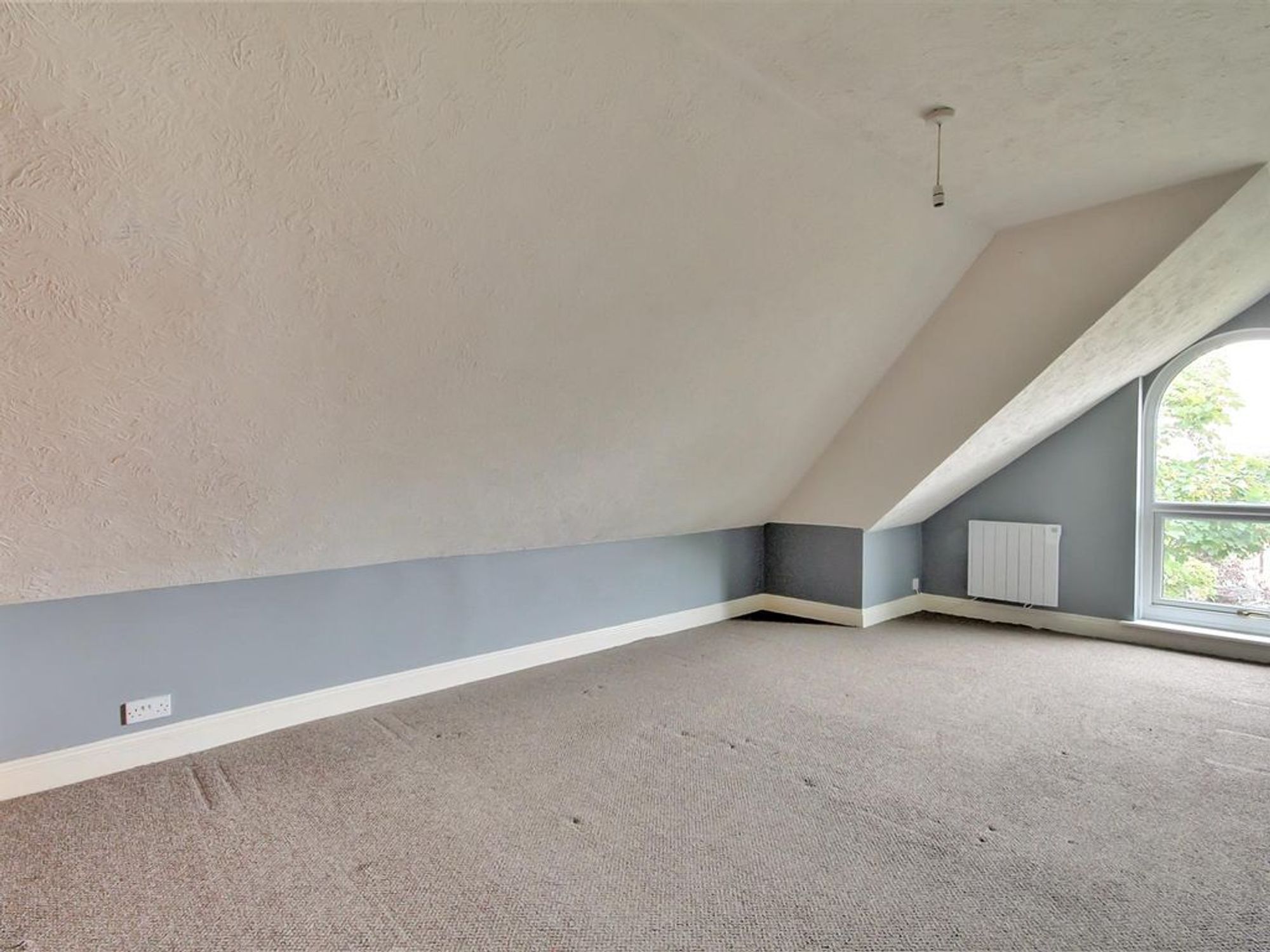 2 bed flat for sale in West Avenue, Worthing, BN11  - Property Image 5