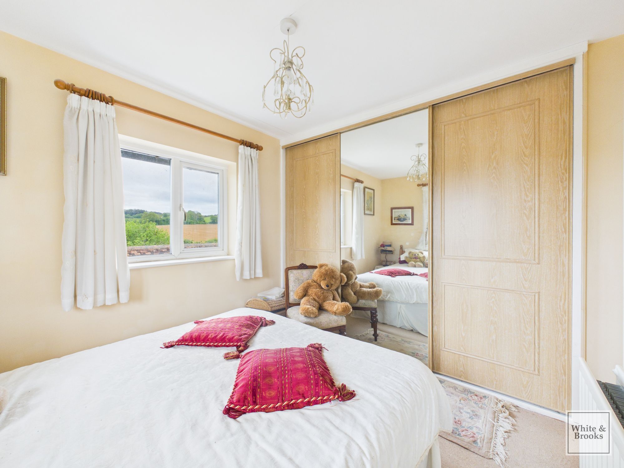 3 bed semi-detached house for sale in Rogate, Petersfield, GU31  - Property Image 15