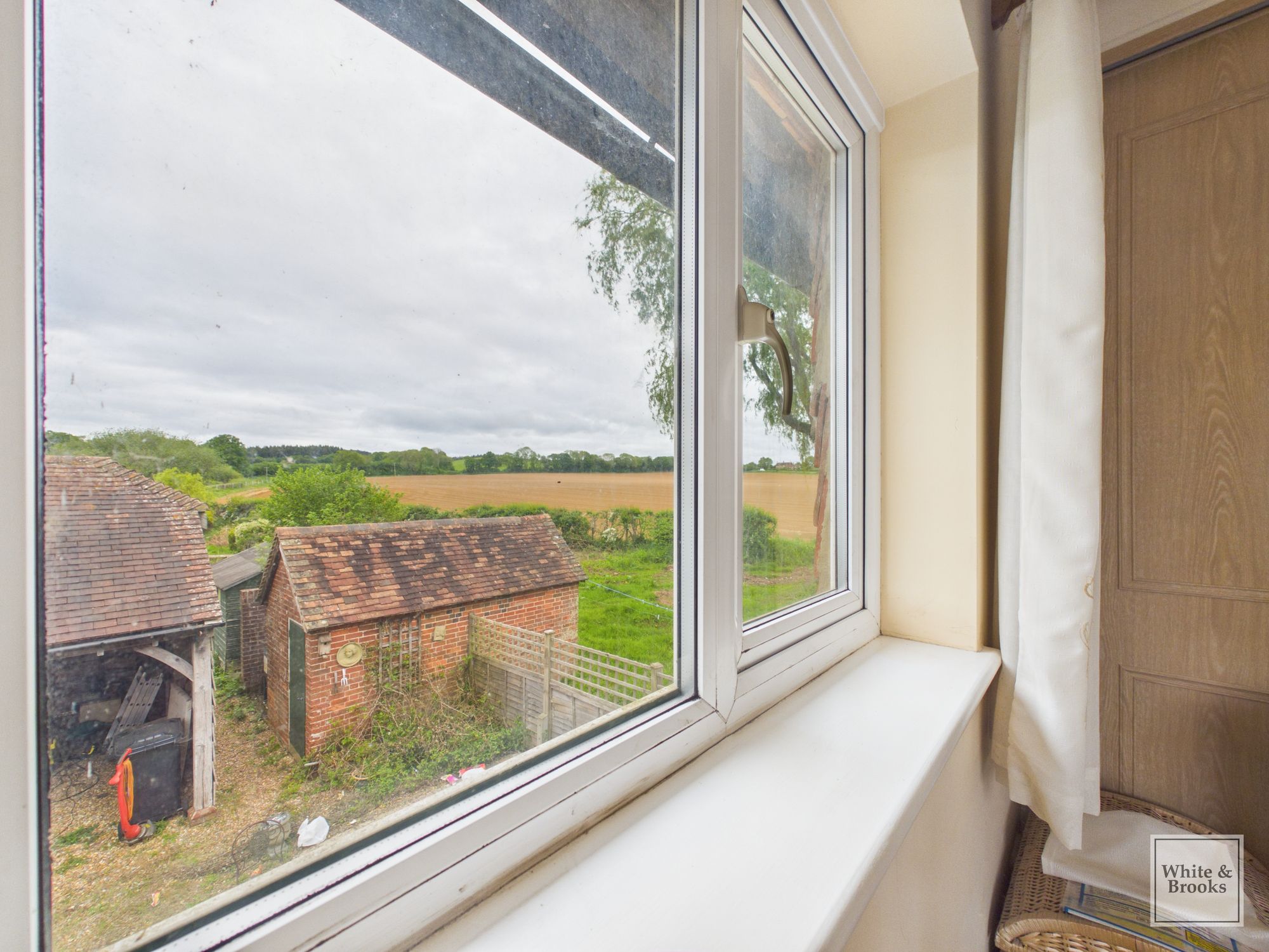 3 bed semi-detached house for sale in Rogate, Petersfield, GU31  - Property Image 23
