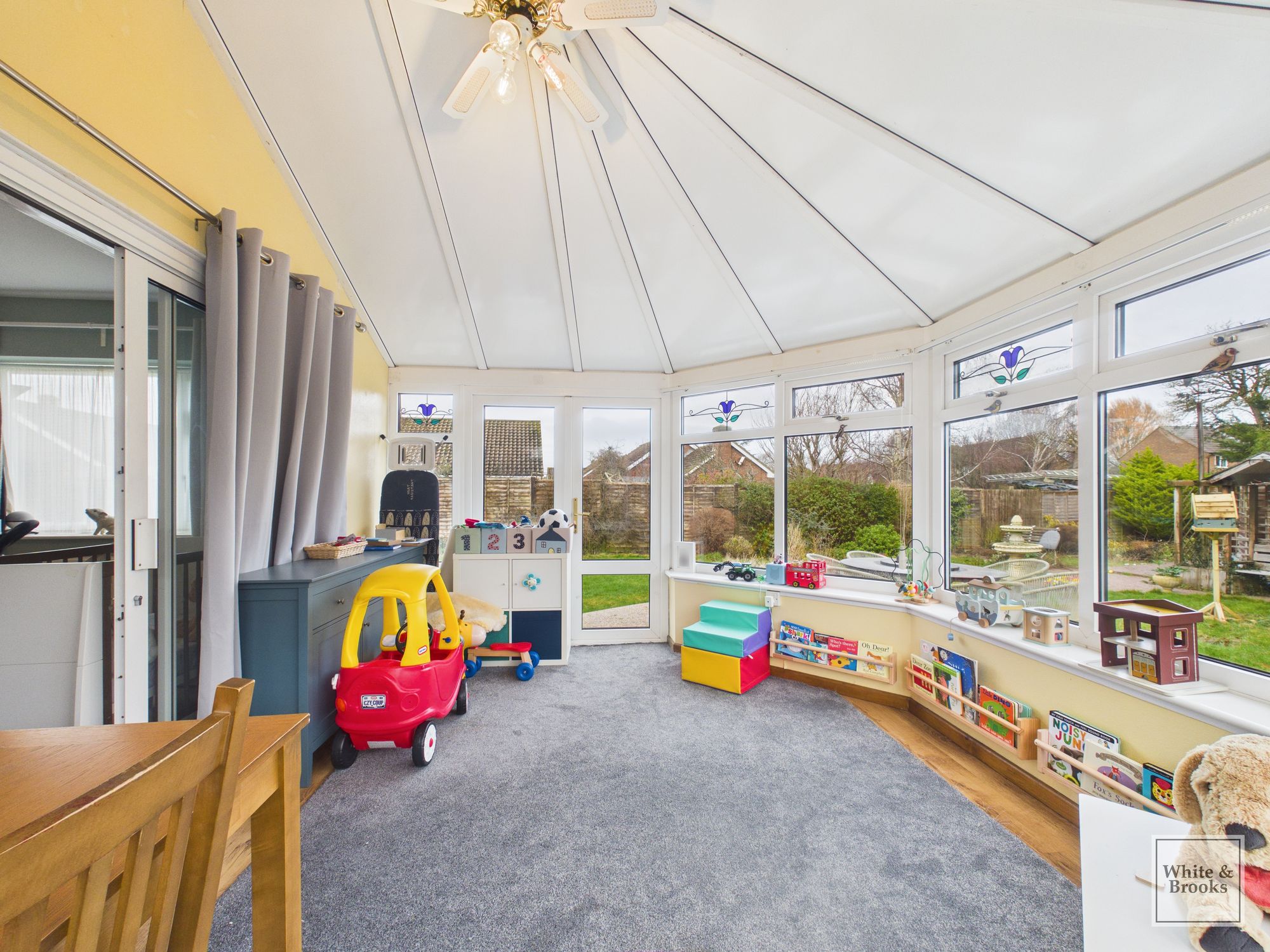 2 bed detached bungalow for sale in Hughes Close, Bognor Regis, PO21  - Property Image 8