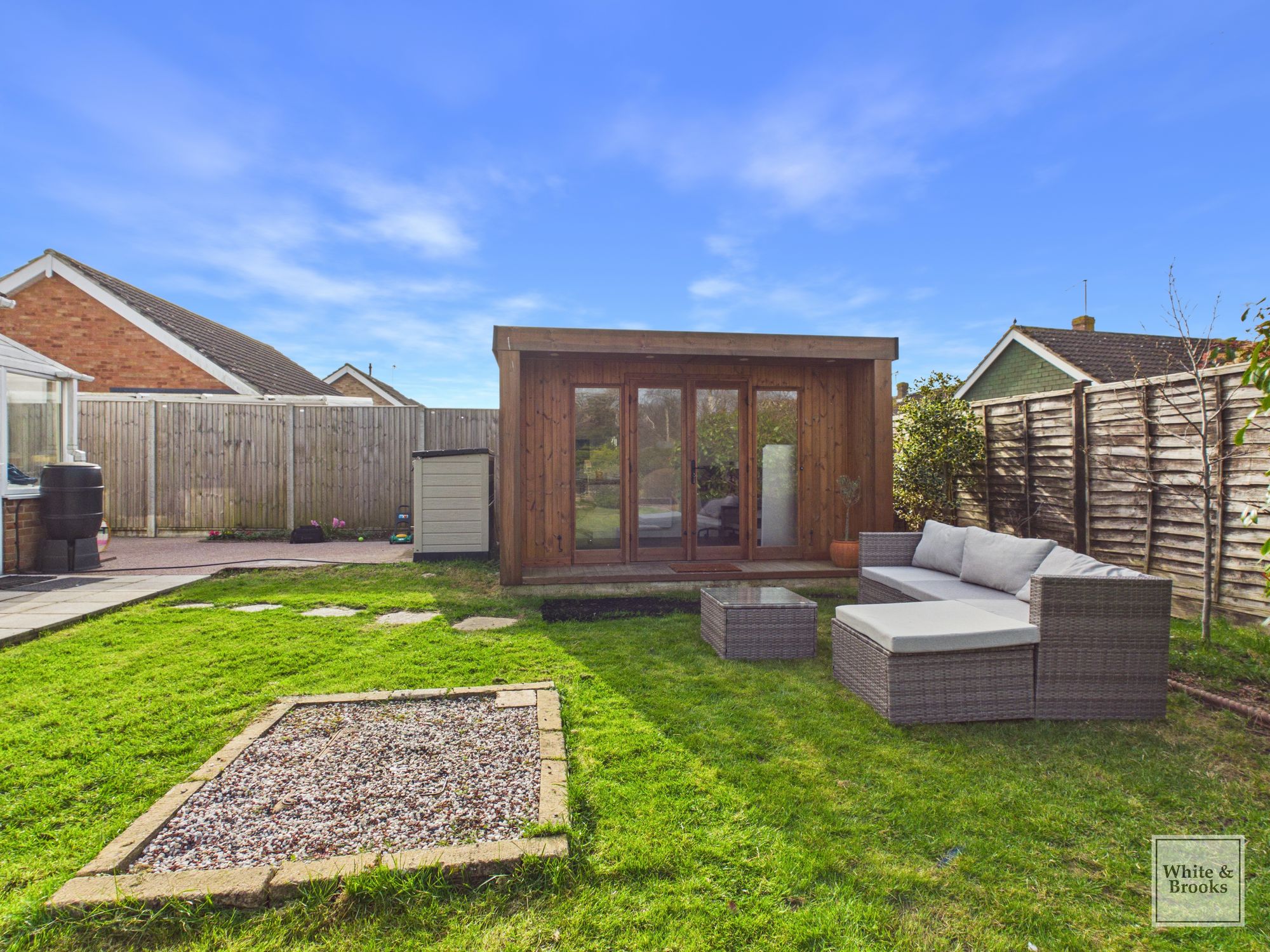 2 bed detached bungalow for sale in Hughes Close, Bognor Regis, PO21  - Property Image 22