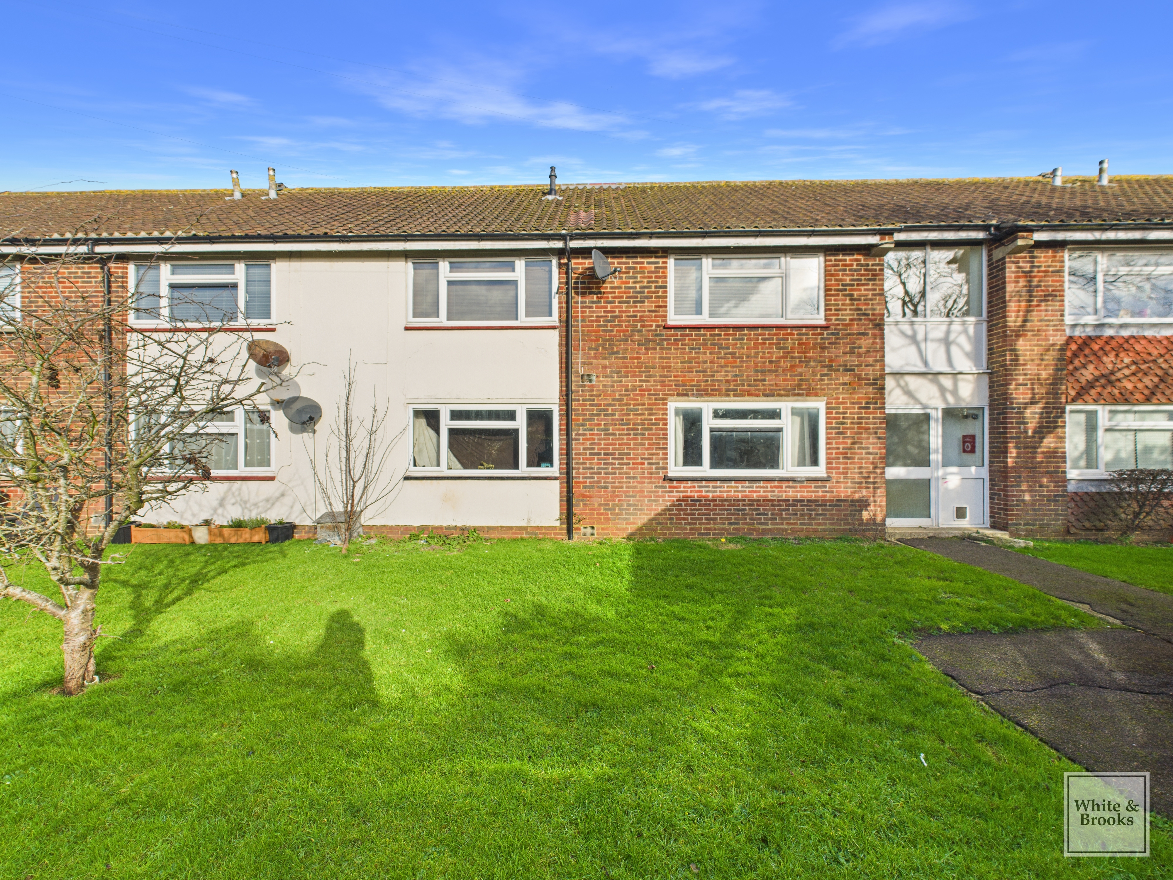 2 bed apartment for sale in Uphill Way, Hunston, PO20 - Property Image 1