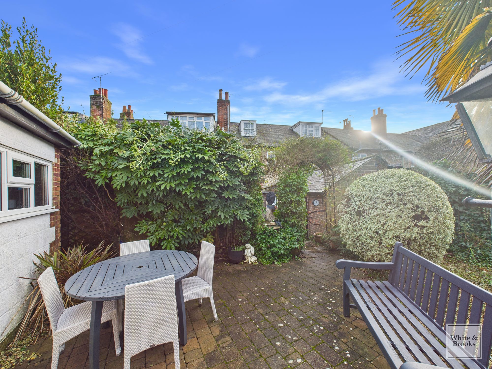 3 bed mid-terraced house for sale in Orchard Street, Chichester, PO19 24