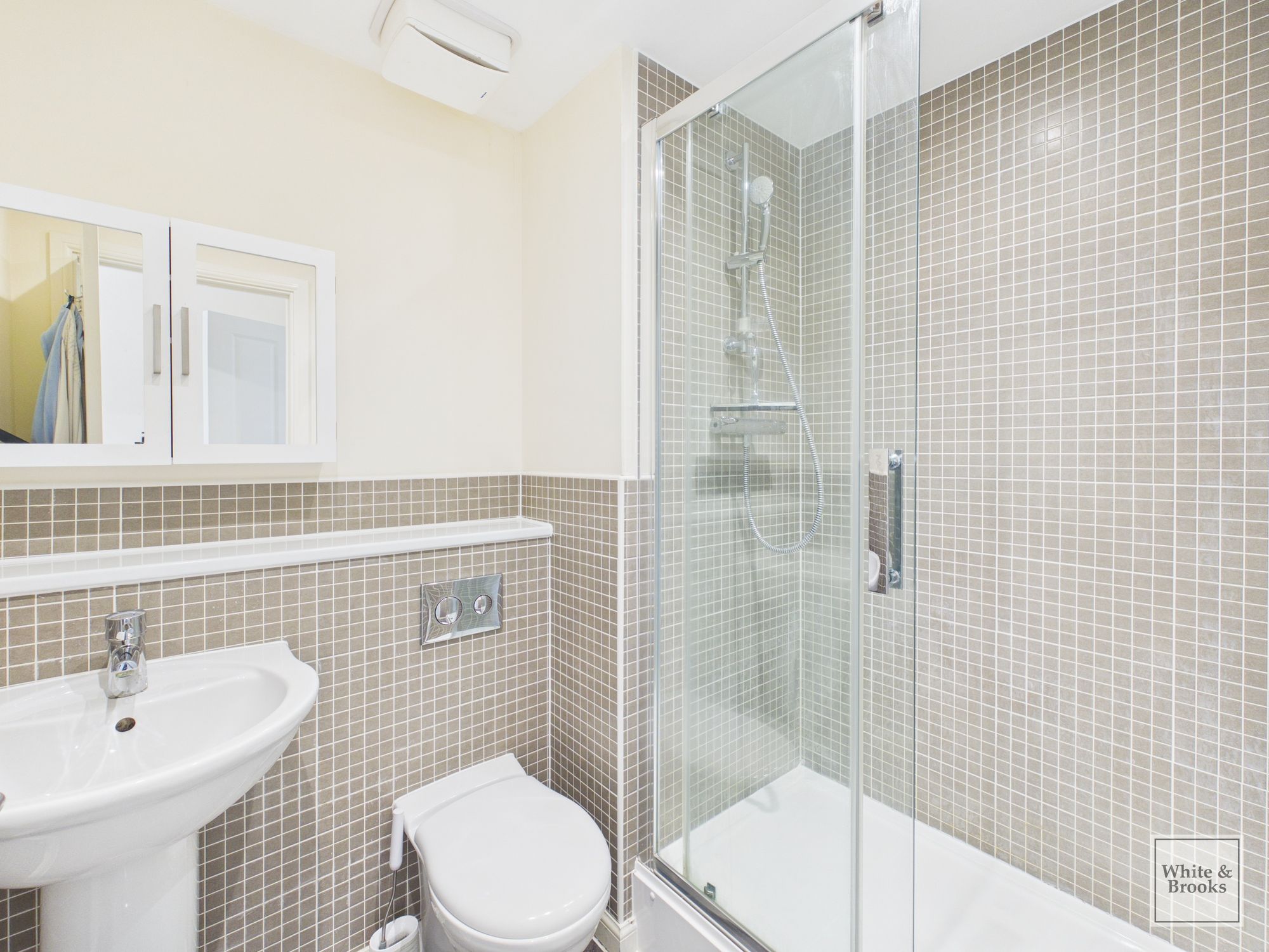 2 bed flat for sale in Broom Field Way, Felpham, PO22  - Property Image 7