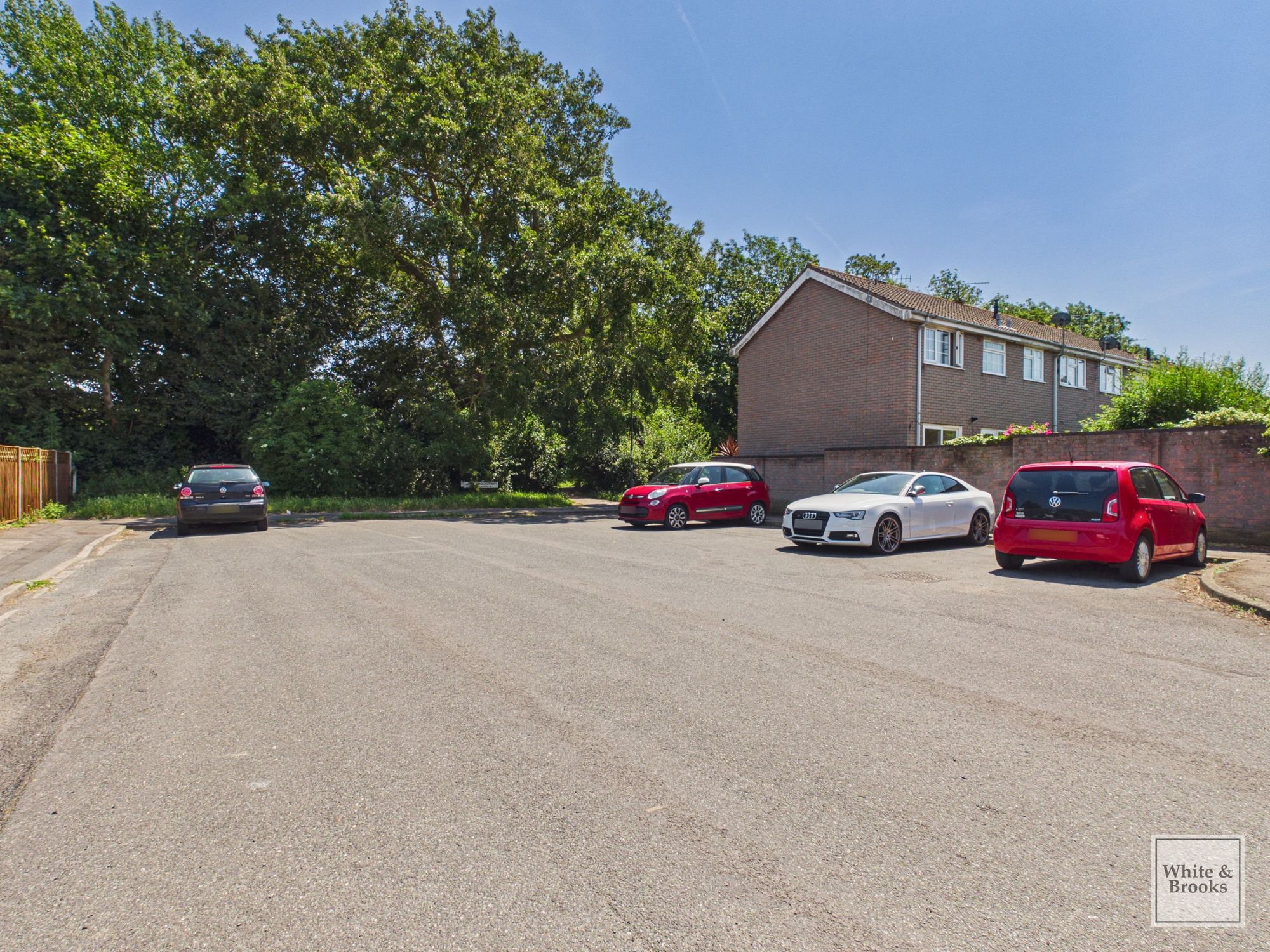 2 bed end of terrace house for sale in Pulborough Way, Bognor Regis, PO22 13