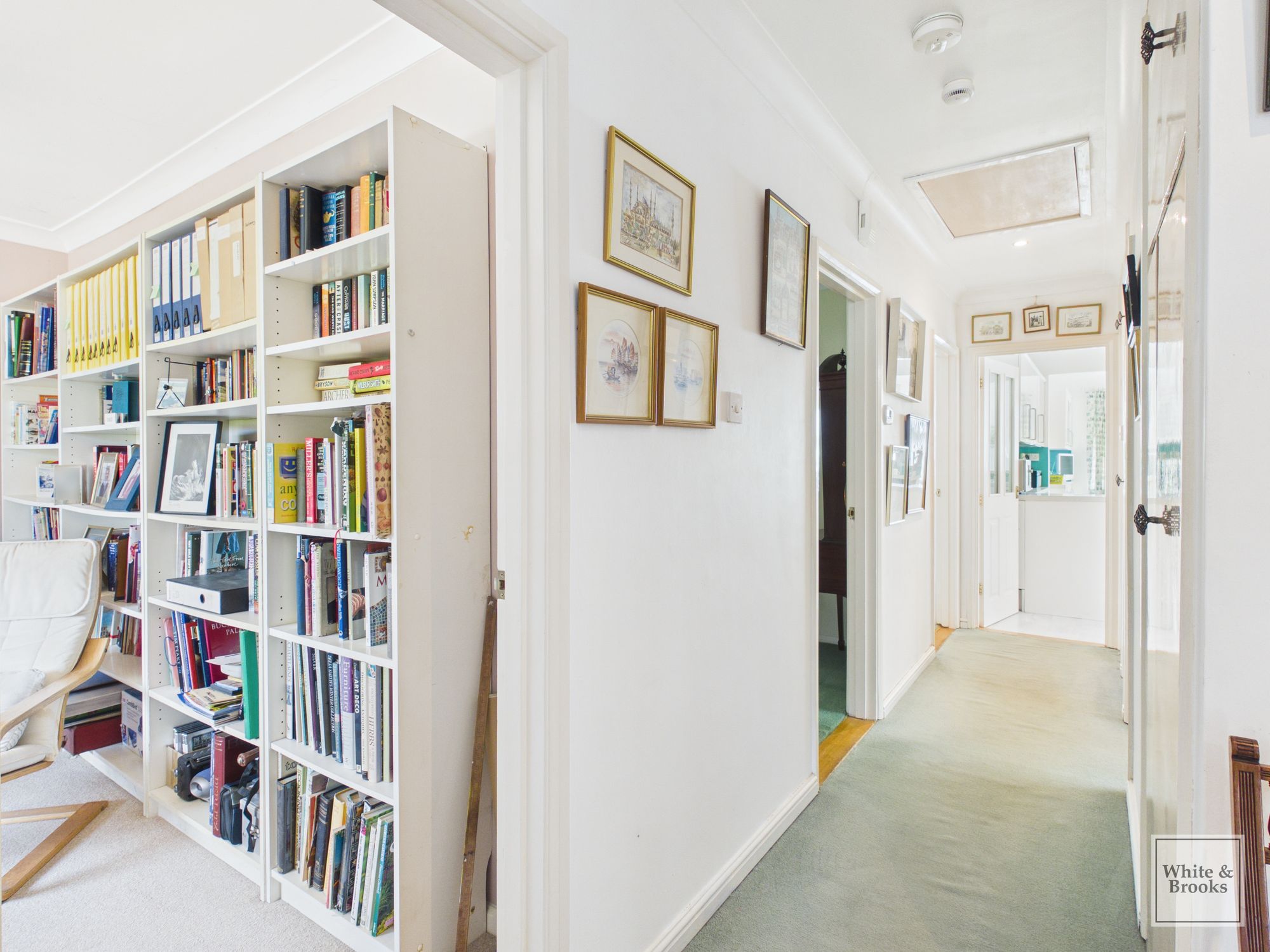 3 bed detached house for sale in Sea Lane, Pagham, PO21  - Property Image 9