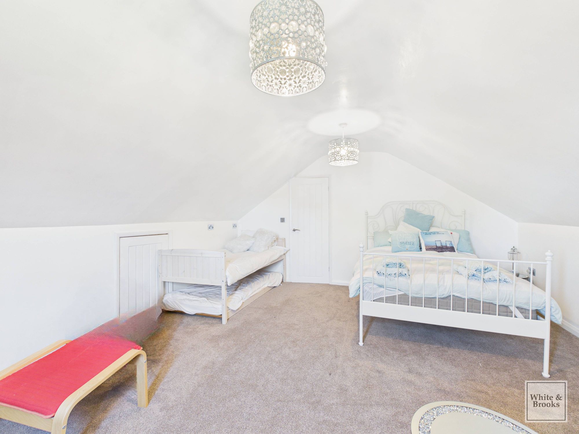 4 bed chalet for sale in Rife Way, Felpham, PO22  - Property Image 15