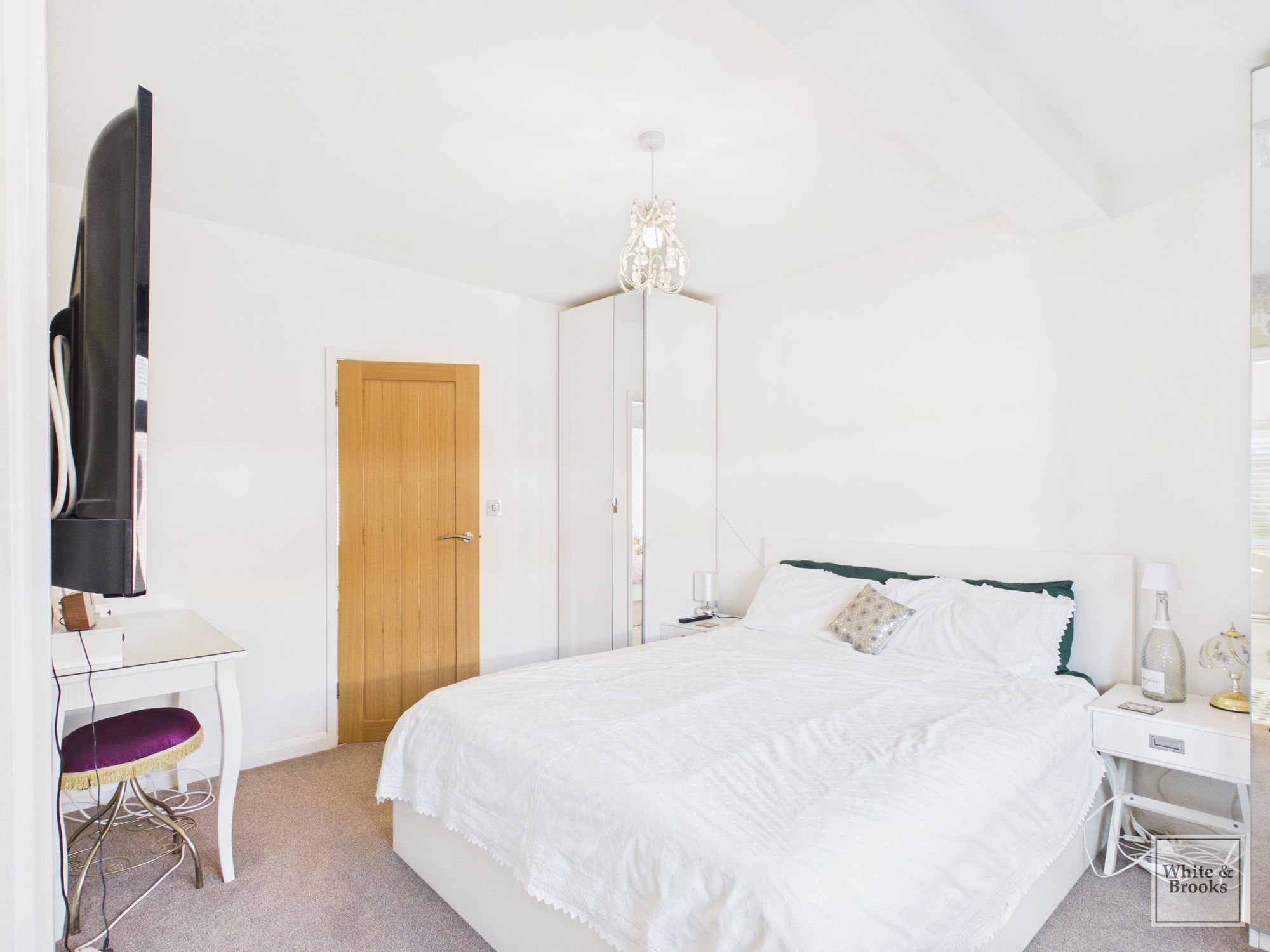 4 bed chalet for sale in Rife Way, Felpham, PO22  - Property Image 16