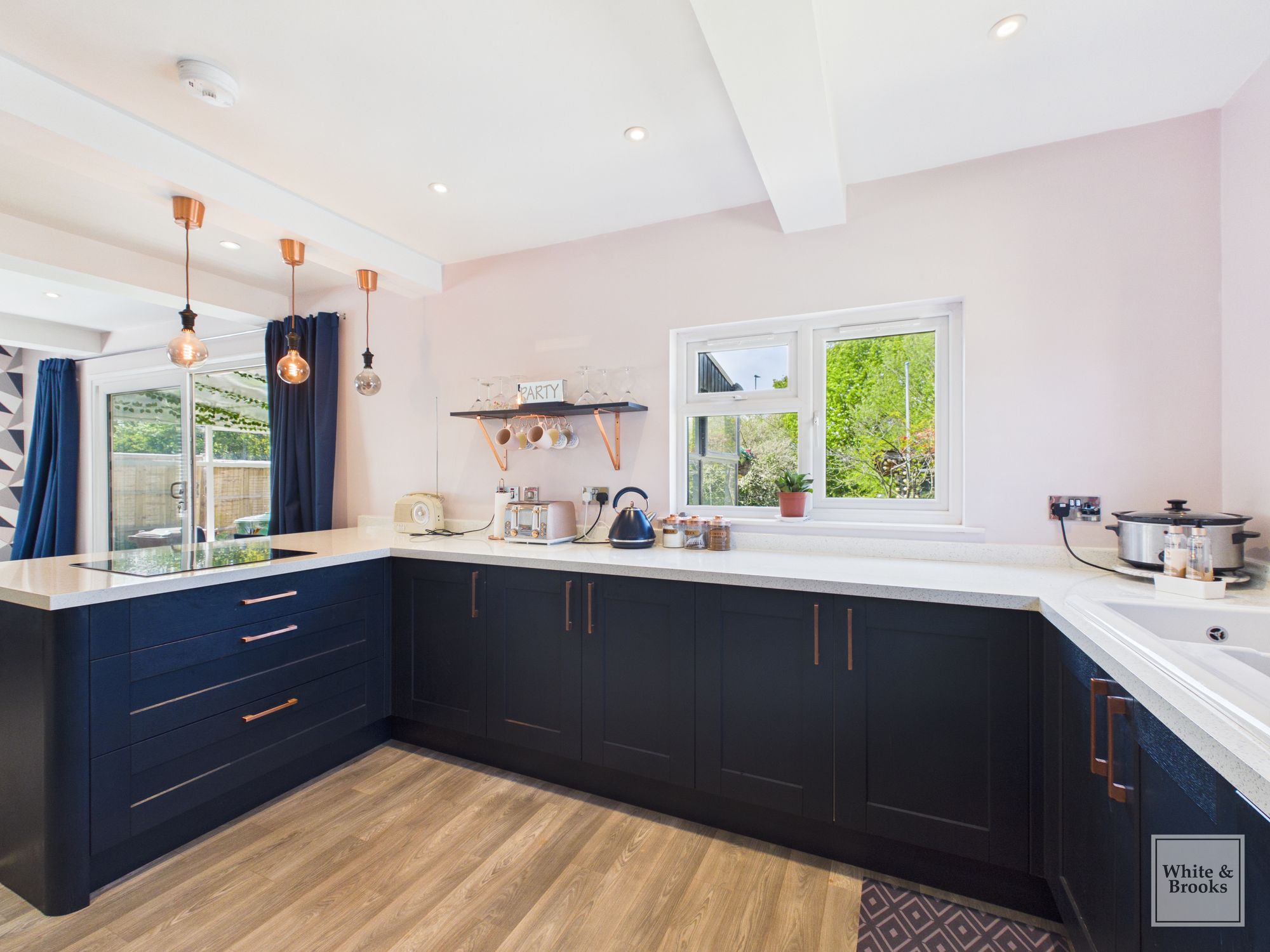 4 bed chalet for sale in Rife Way, Felpham, PO22 19