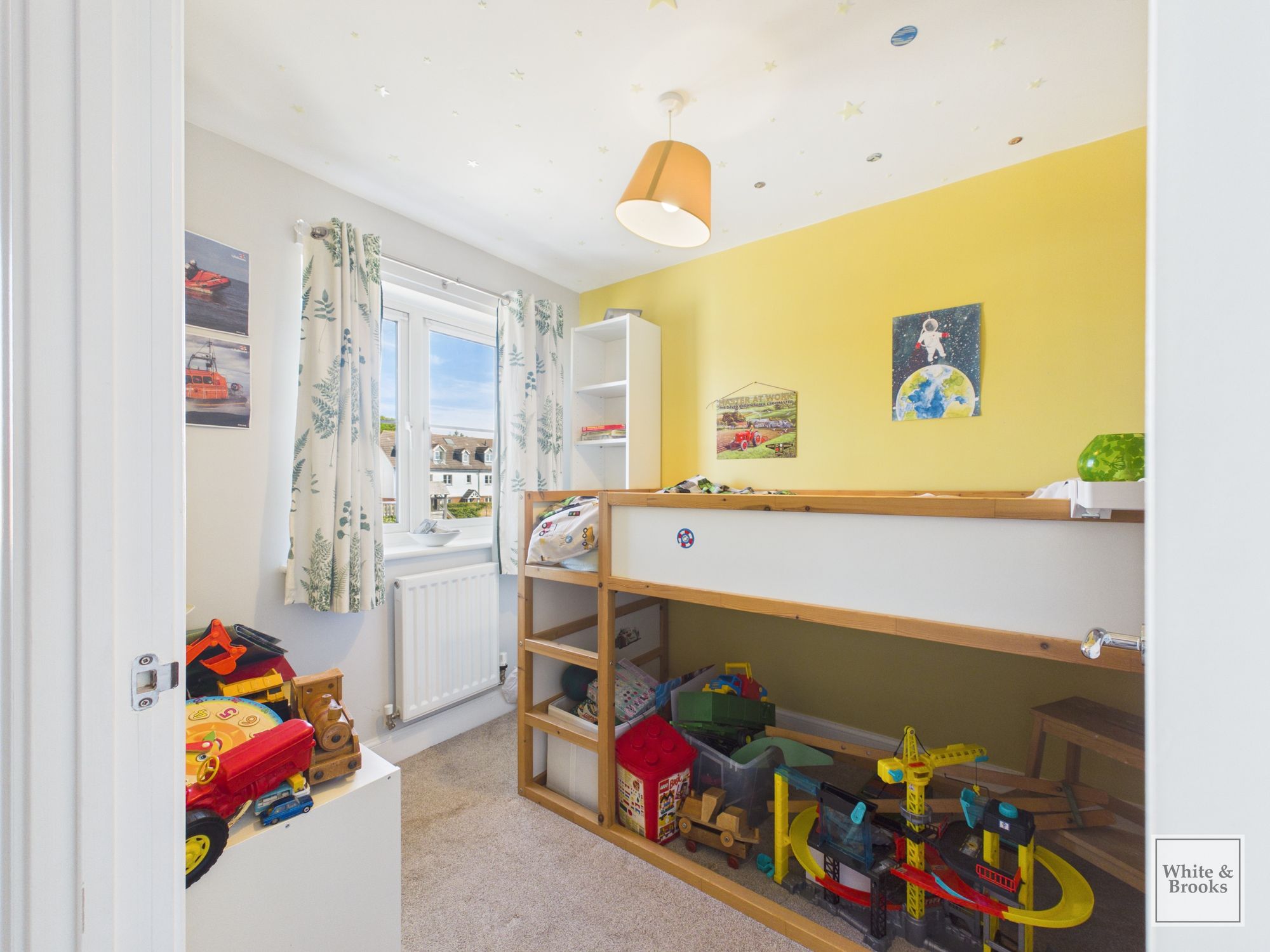 3 bed semi-detached house for sale in Hangar Drive, Tangmere, PO20  - Property Image 13