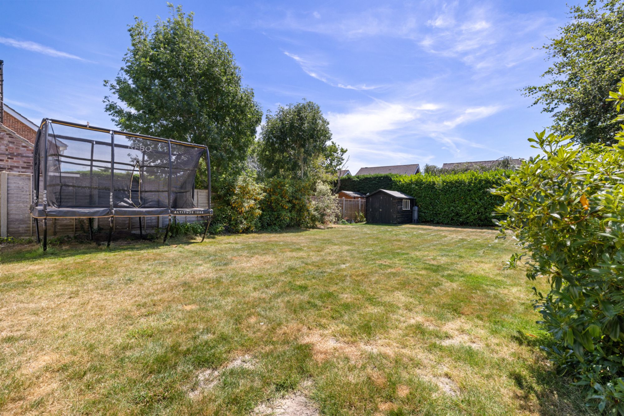 4 bed detached house for sale in Lincoln Green, Chichester, PO19  - Property Image 19