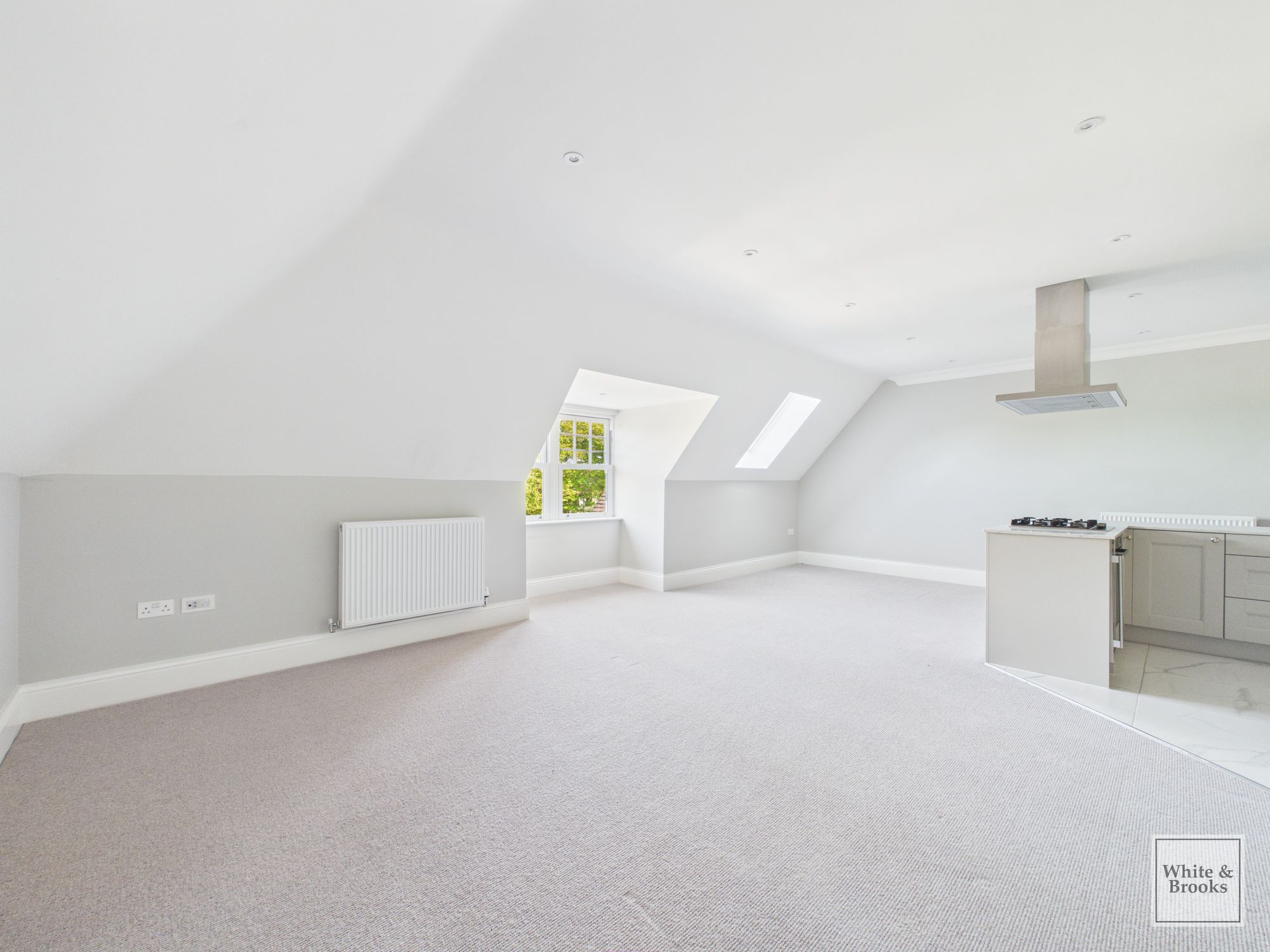 2 bed flat for sale in Lavant Road, Chichester, PO19 1