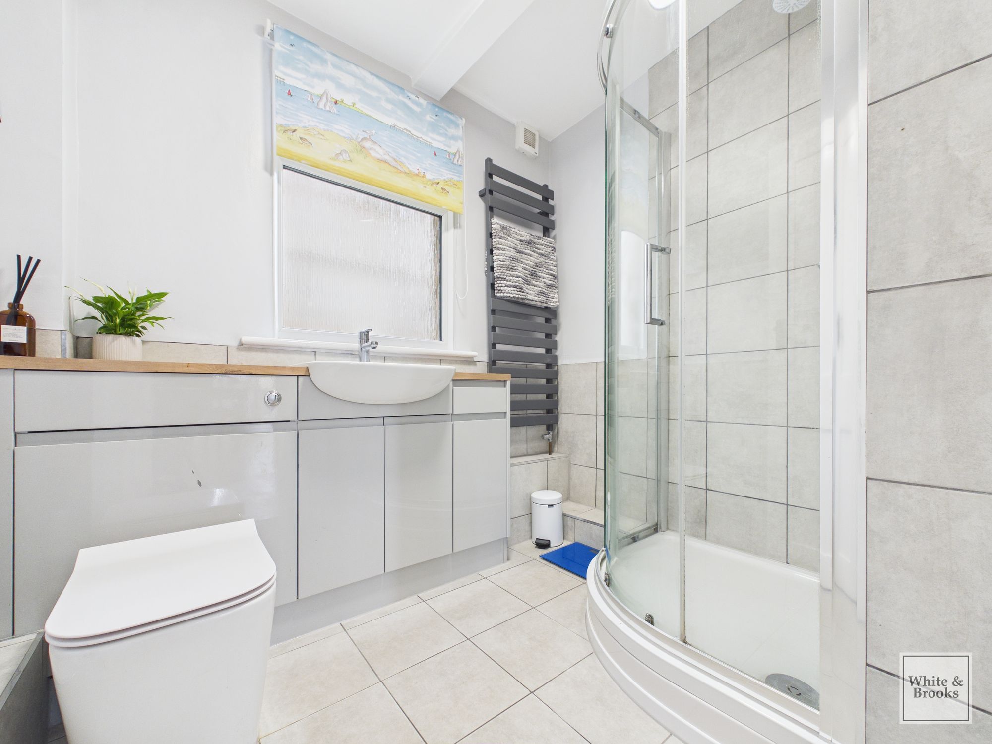 1 bed flat for sale in Victoria Road South, Elizabeth Court Victoria Road South, PO21  - Property Image 10