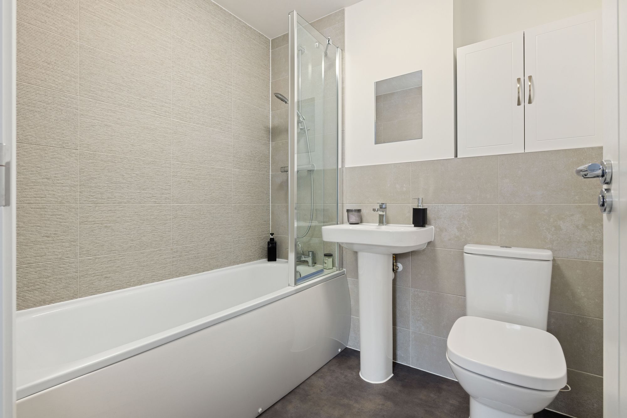 4 bed detached house for sale in Siskins Grove, Chichester, PO20 16