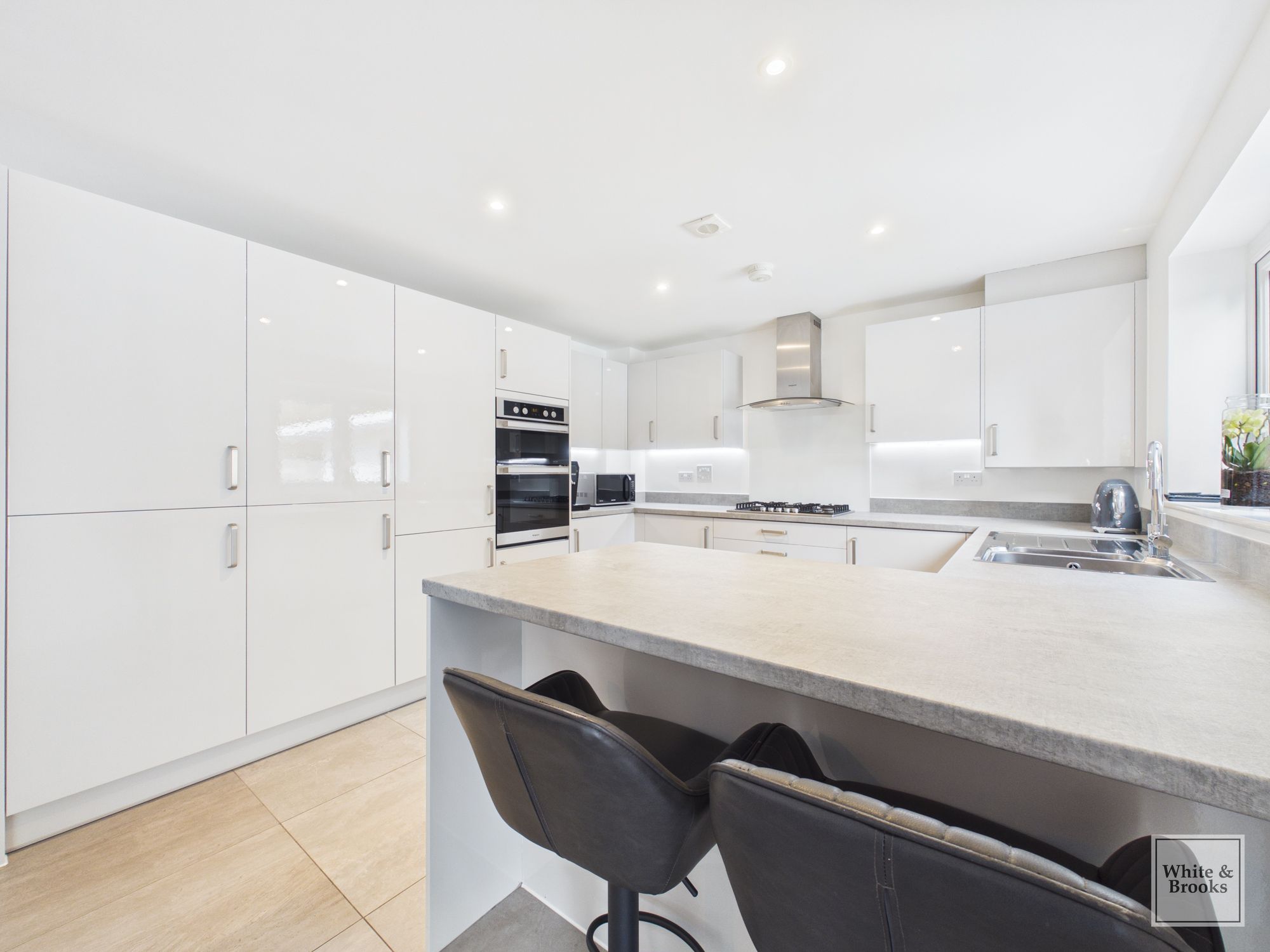 4 bed detached house for sale in Linseed Way, Yapton, BN18 2