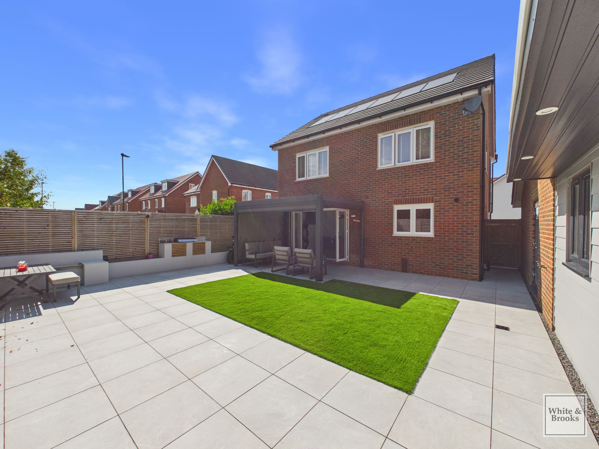 4 bed detached house for sale in Linseed Way, Yapton, BN18  - Property Image 4